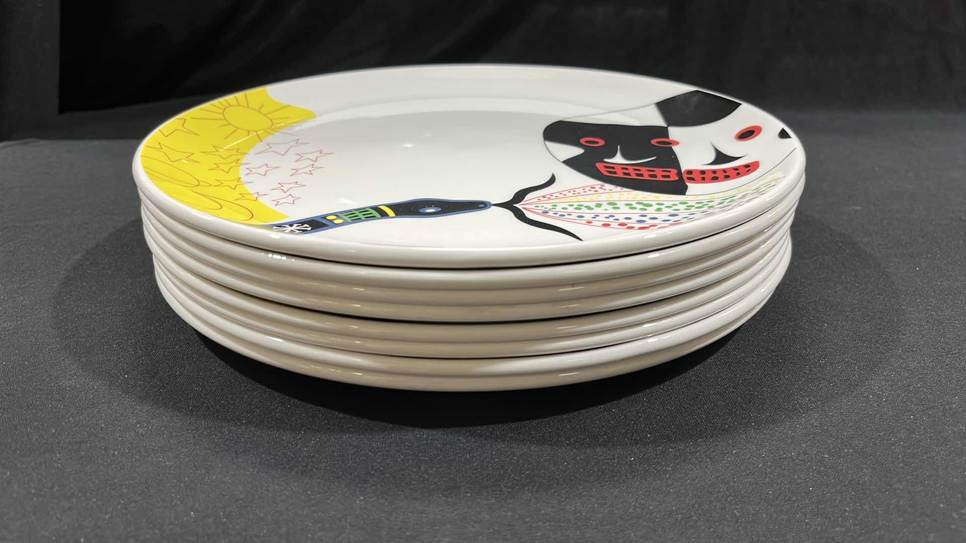 Photo 2 of DUDSON FINEST VITRIFIED CHINA SET OF 8, 12.5”