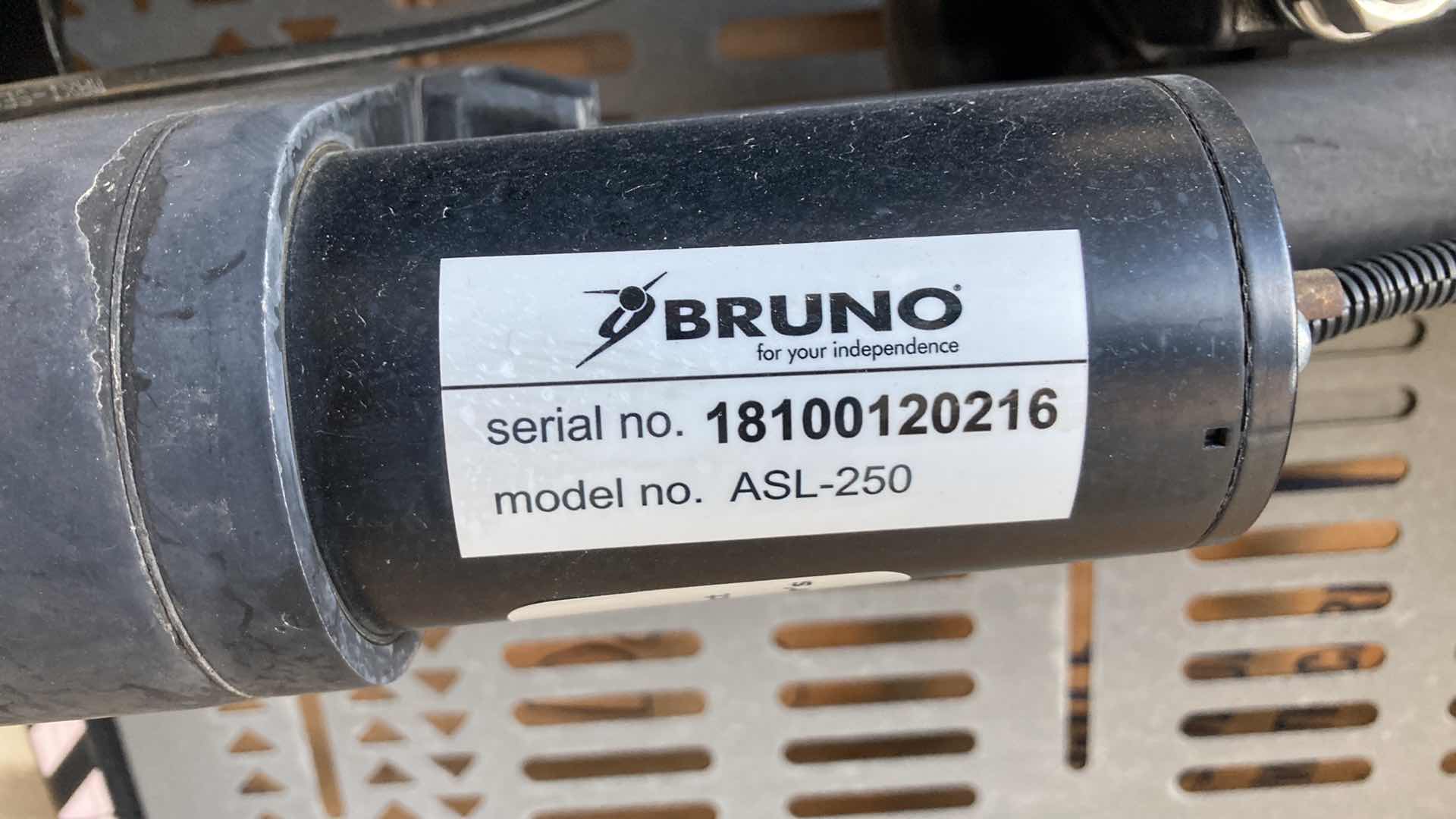 Photo 5 of BRUNO LIFT RAMP MODEL ASL-250