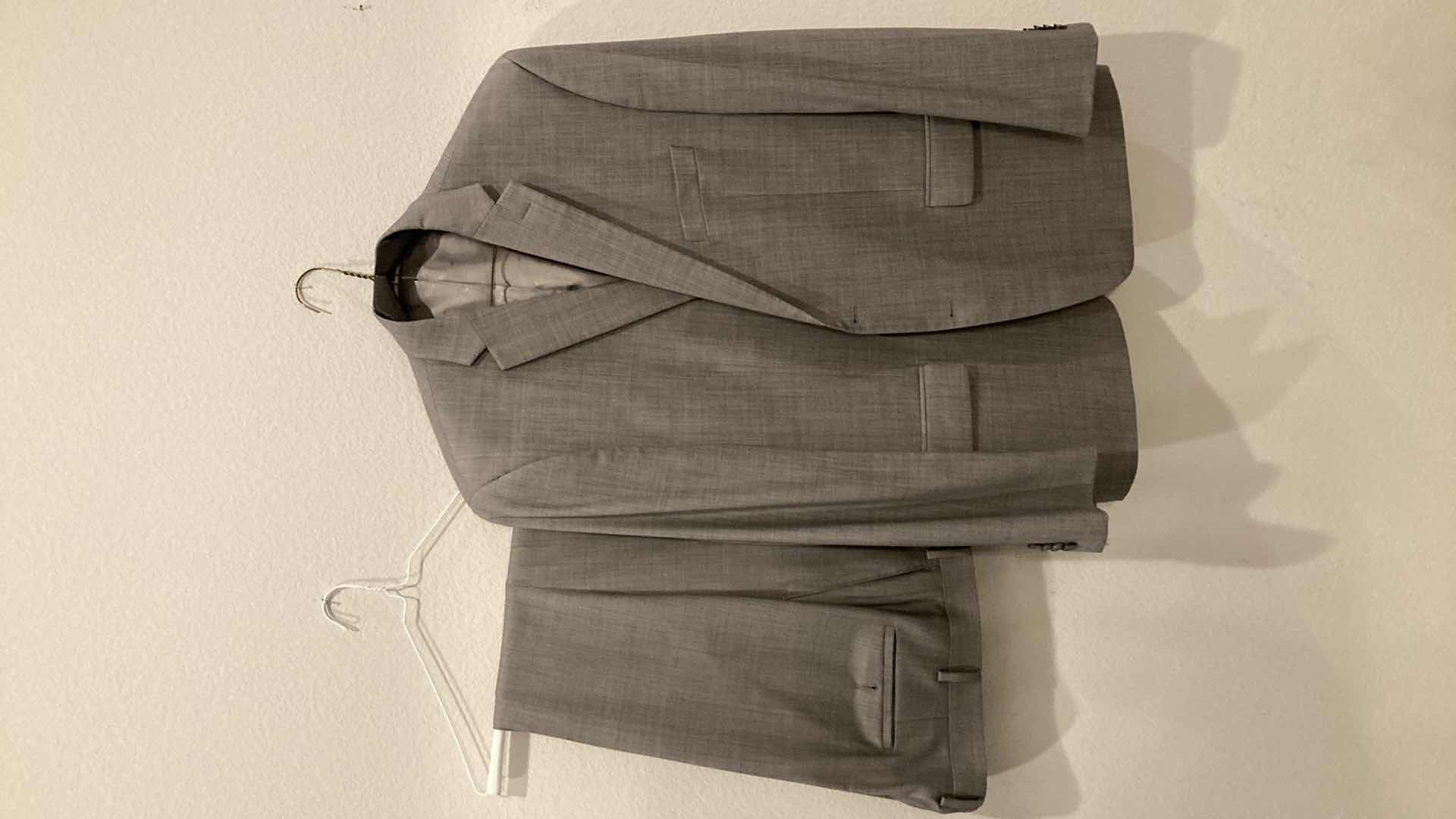 Photo 1 of MICHAEL KORS SUIT JACKET 48R & DRESS PANTS 40W/30L