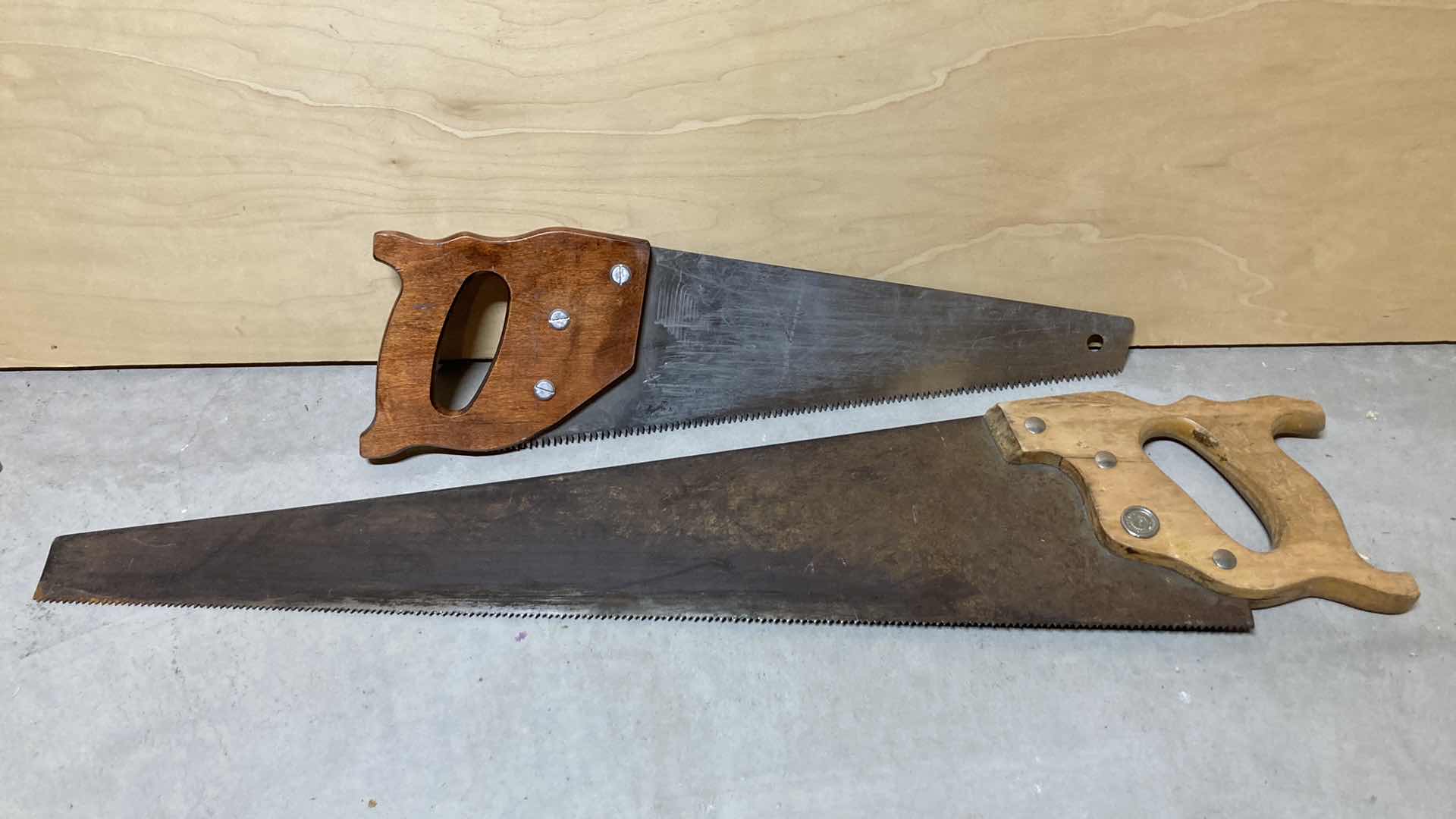 Photo 4 of MID CENTURY WOOD HANDLED SAWS (7)