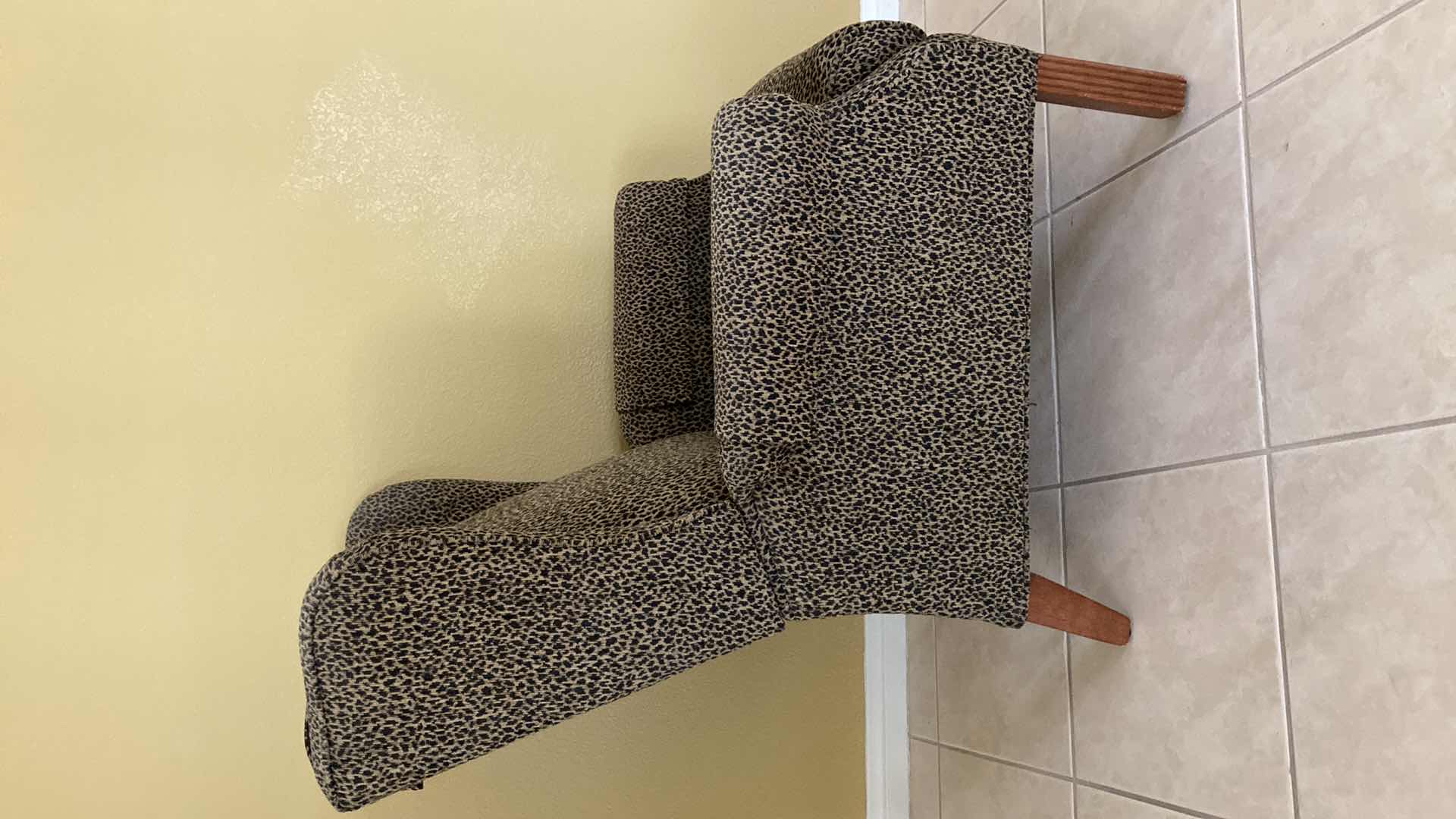 Photo 6 of LA-Z-BOY CHEETAH PRINT CLOTH RECLINER WING BACK CHAIR 30” X 37” H40”