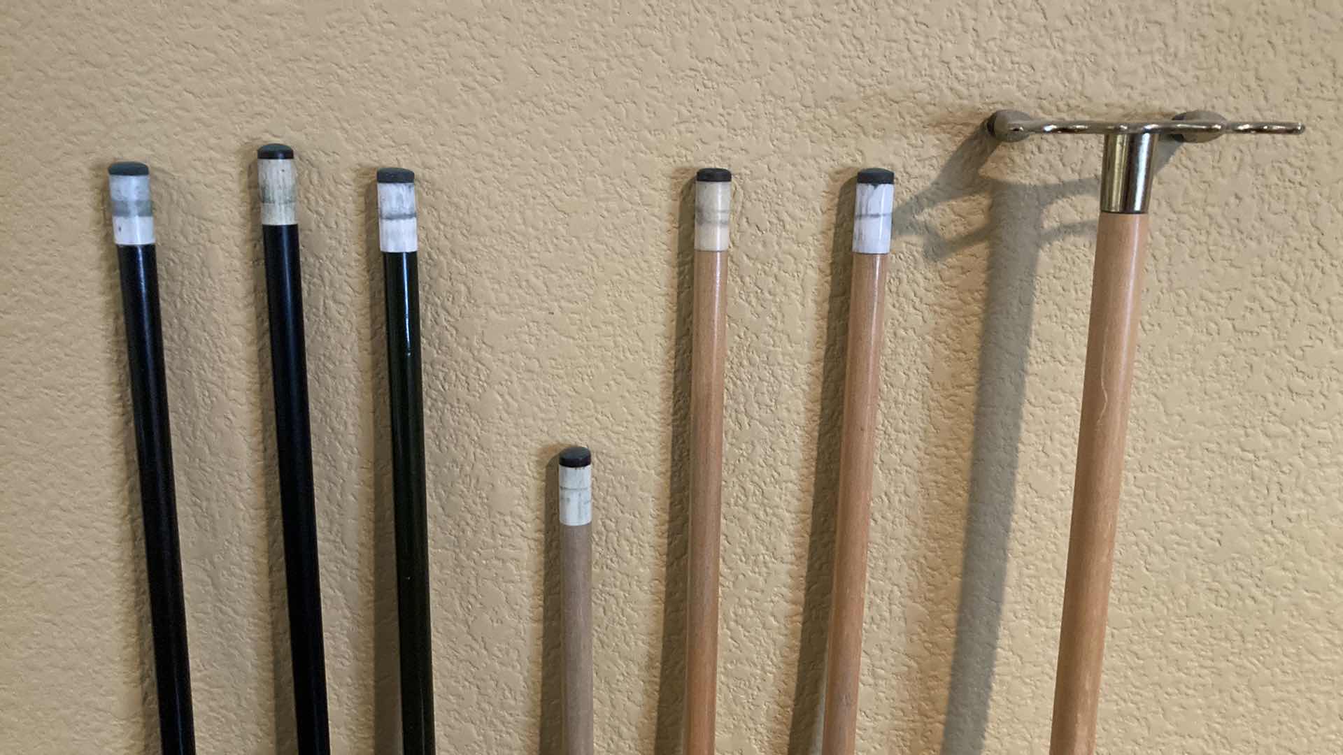 Photo 2 of POOL CUE SET- FIBERGLASS & WOOD CUE STICKS (7)