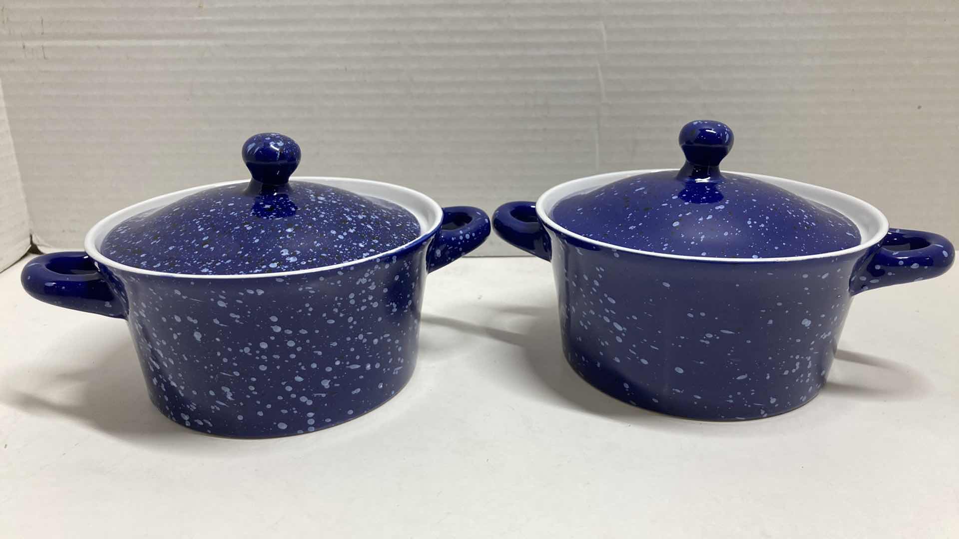Photo 1 of CALIFORNIA PANTRY CASSEROLE DISHES W LIDS (2) 6.5” X 5” H4”