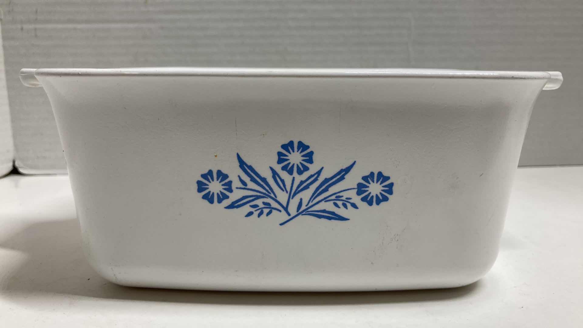 Photo 10 of CORNING WARE CASSEROLE DISHES (3)