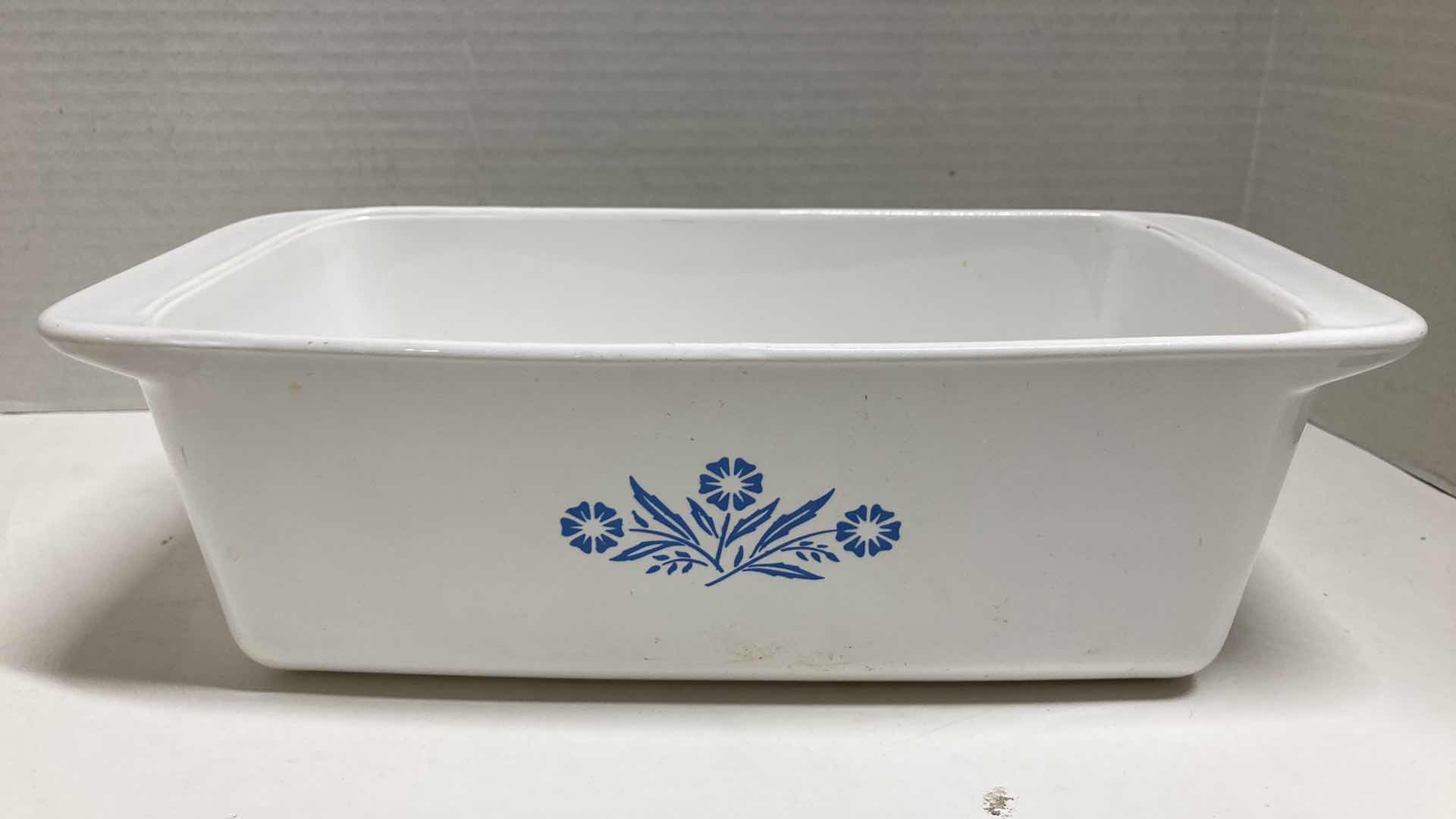 Photo 5 of CORNING WARE CASSEROLE DISHES (3)