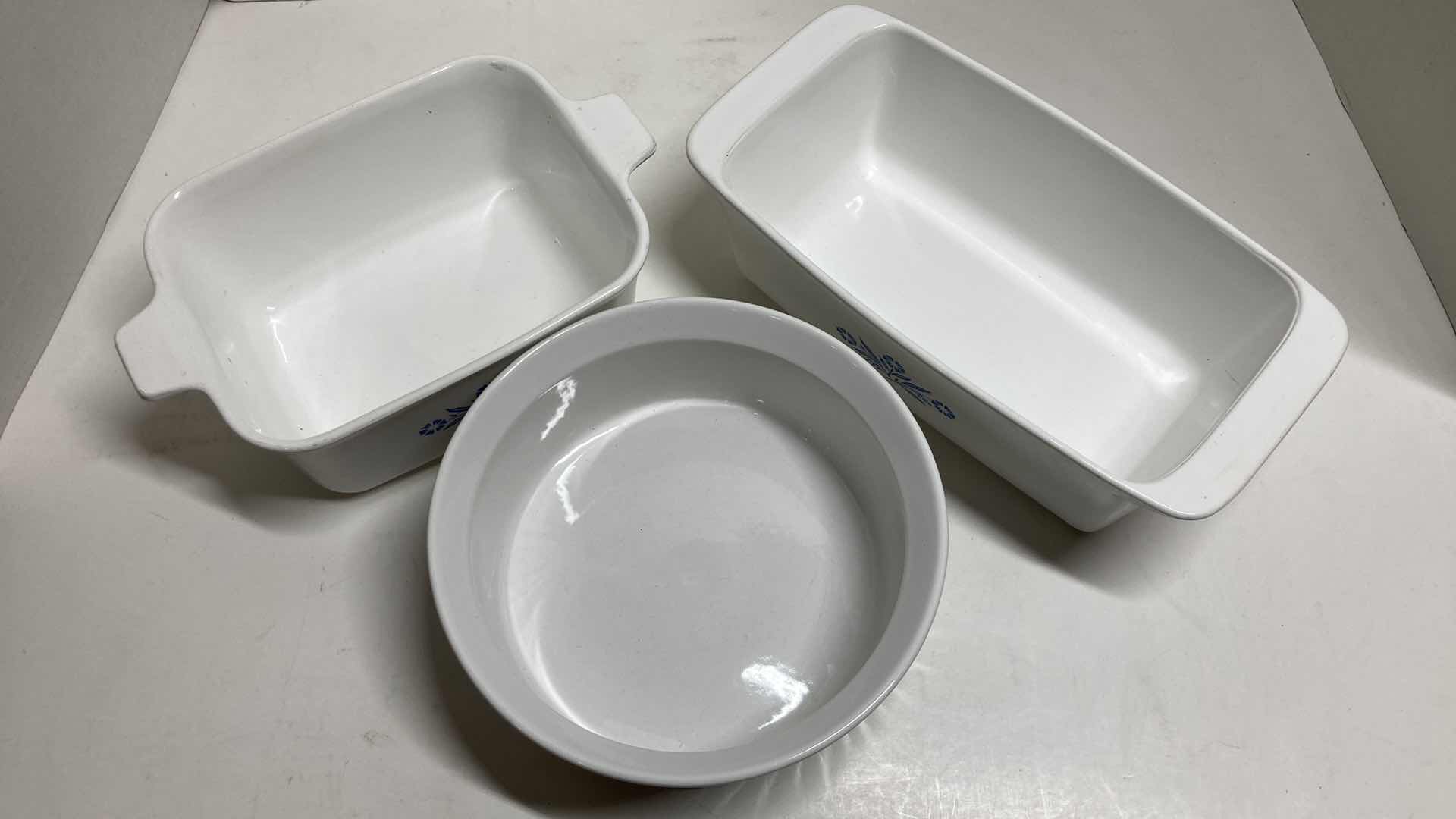 Photo 2 of CORNING WARE CASSEROLE DISHES (3)