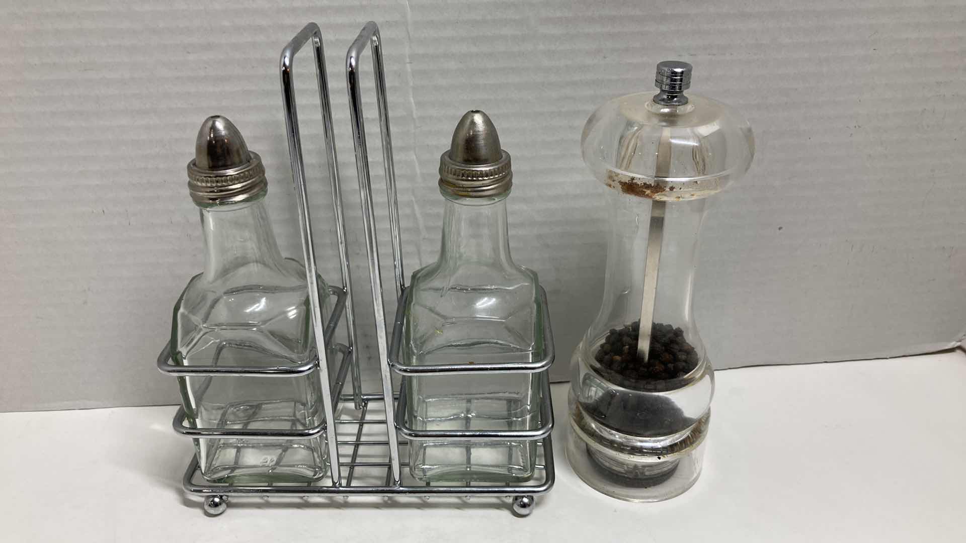 Photo 4 of CLEAR GLASS SERVING DISHES (3) W SALT & PEPPER SHAKERS W CADDY & PLASTIC PEPPERCORN GRINDER