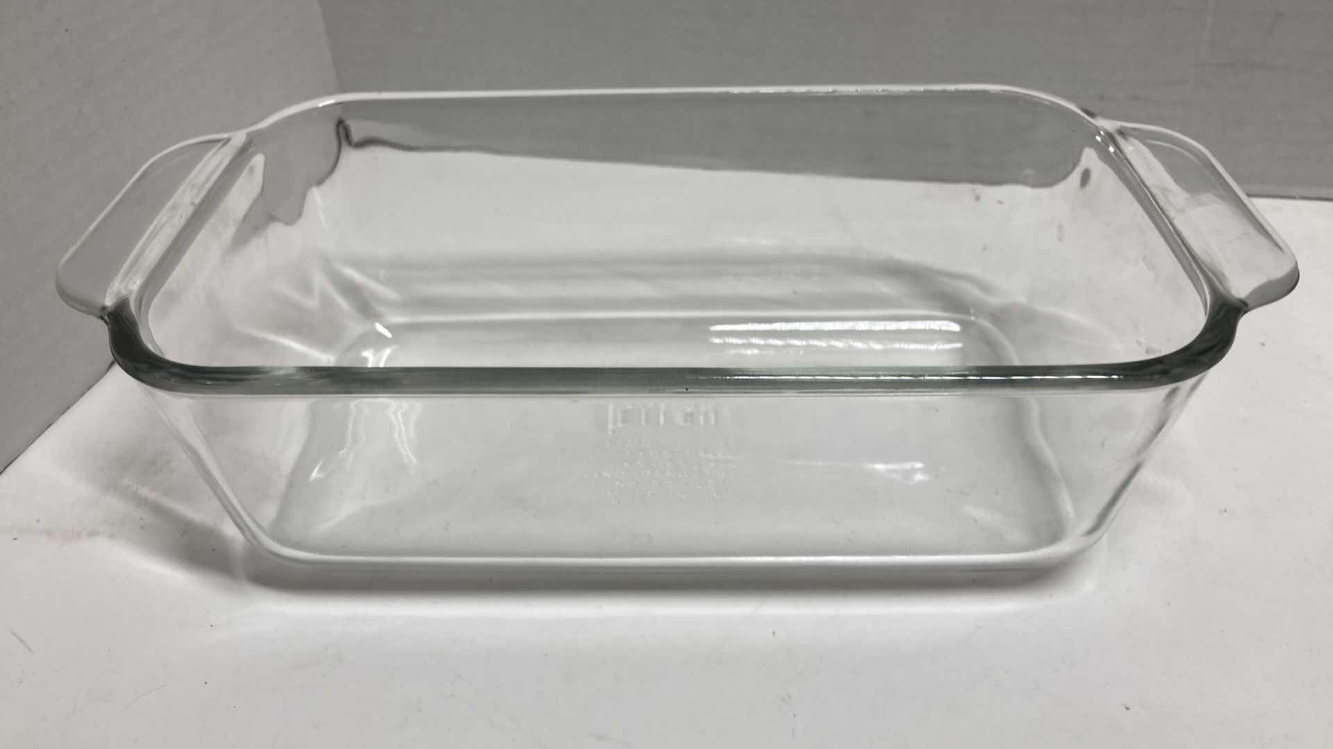 Photo 5 of PYREX SQUARE & RECTANGLE BAKEWARE W ROUND BAKEWARE