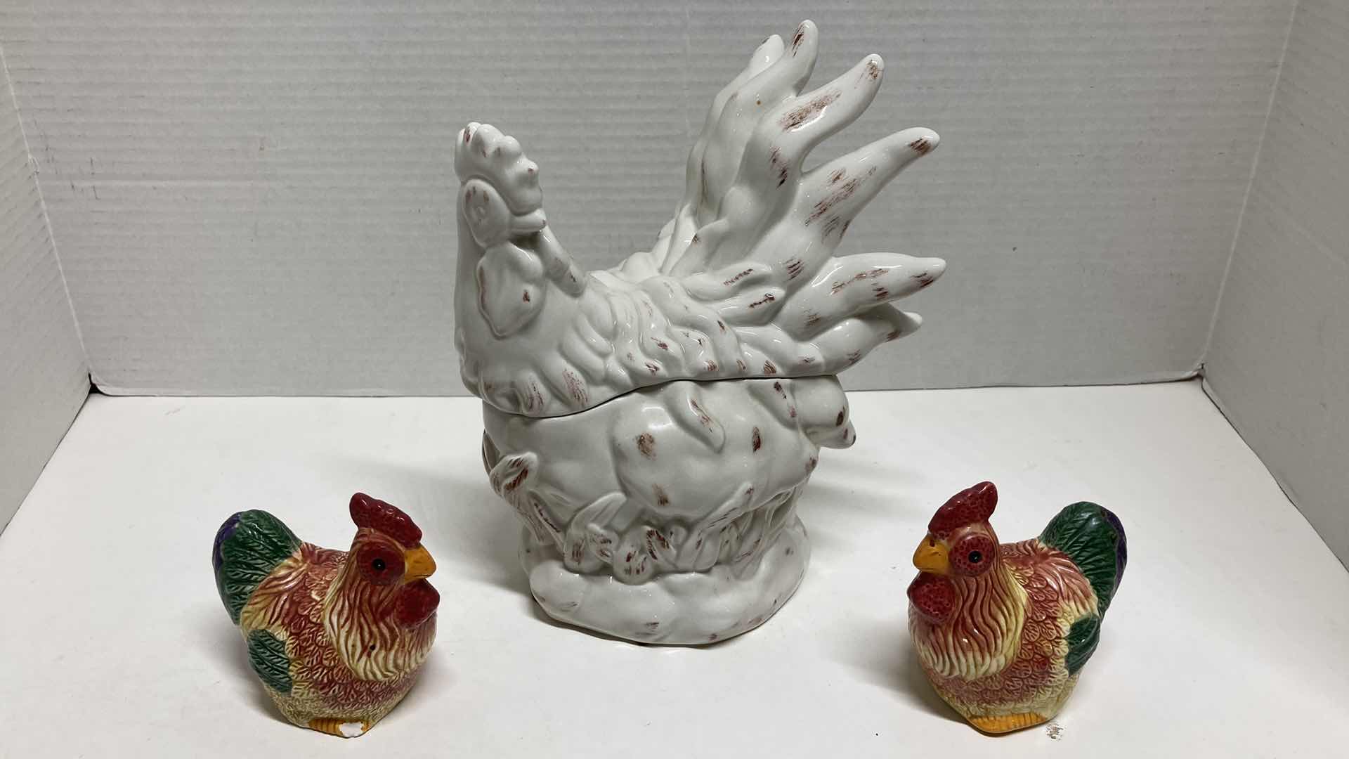 Photo 1 of ROOSTER SALT & PEPPER SHAKERS W ROOSTER CERAMIC JAR 7” X 6” H9”