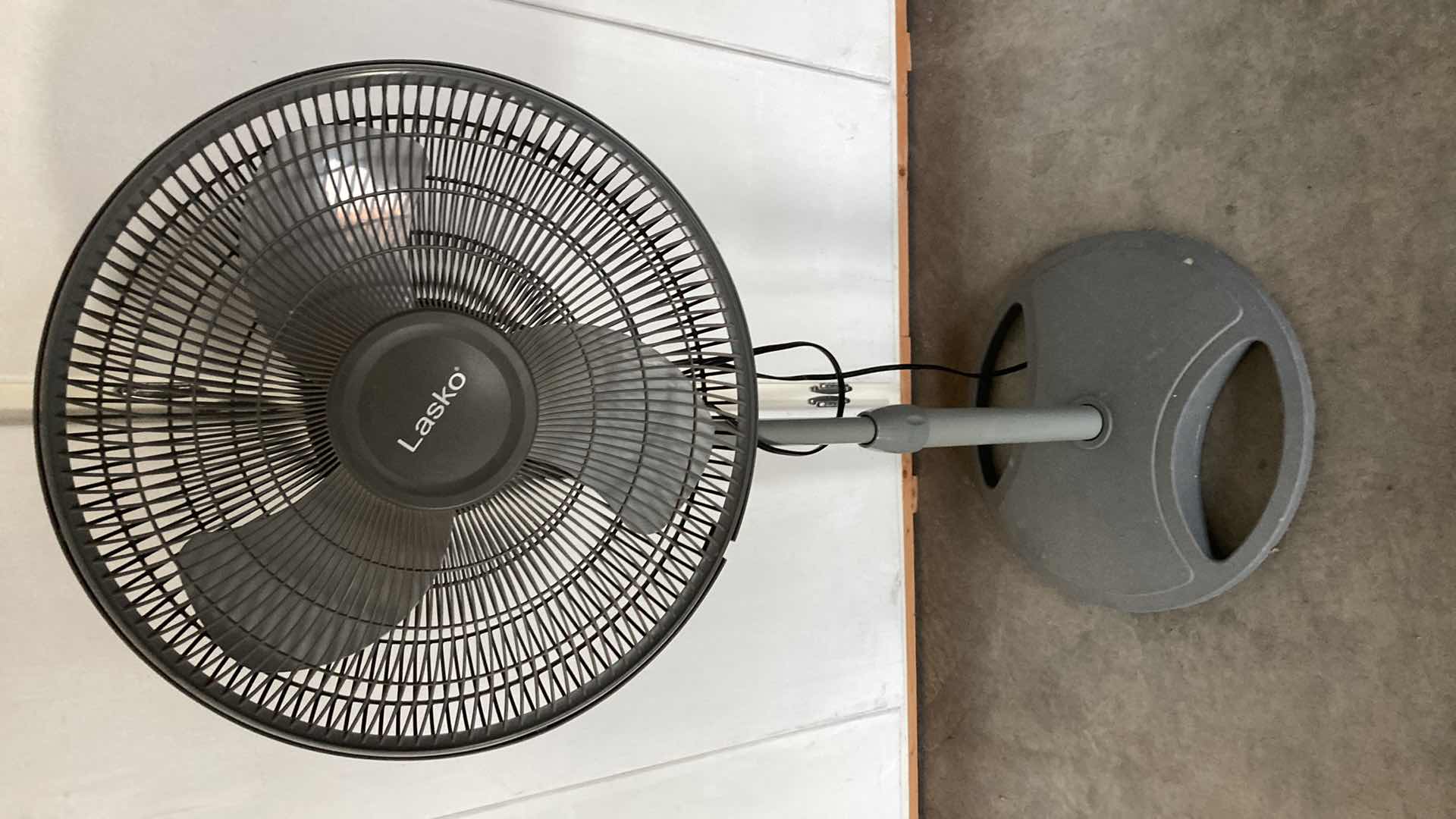 Photo 1 of LASKO 18” PEDESTAL GRAY FAN