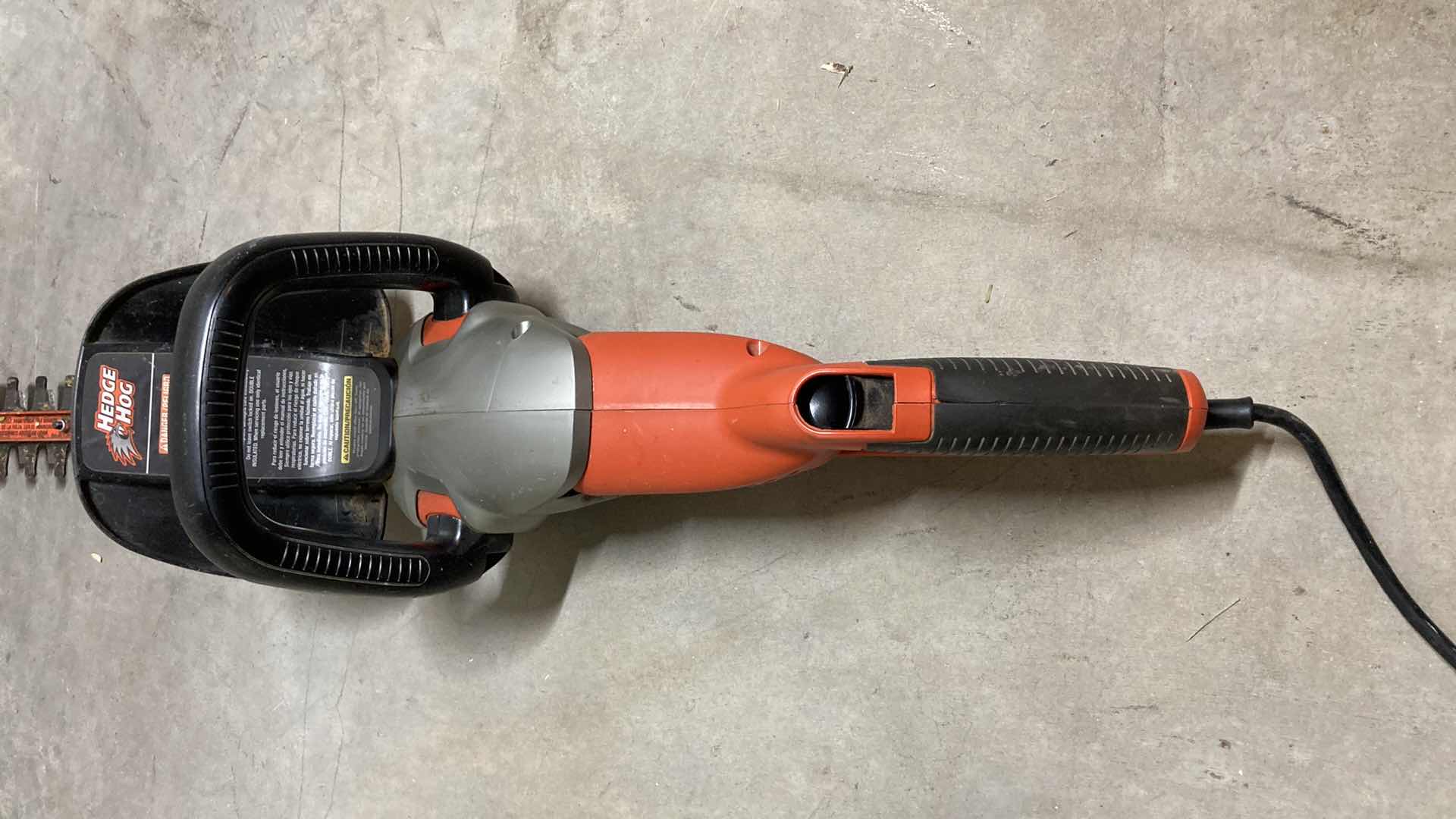 Photo 2 of BLACK & DECKER HEDGEHOG ELECTRIC HEDGE TRIMMER MODEL HH2450 TYPE 1