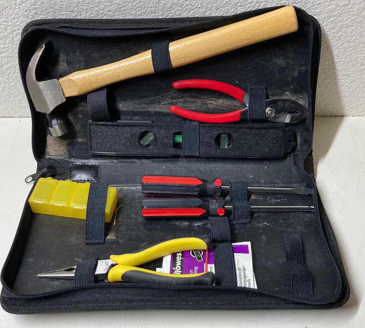 Photo 1 of FELLOWES HOUSEHOLD TOOL SET W CASE