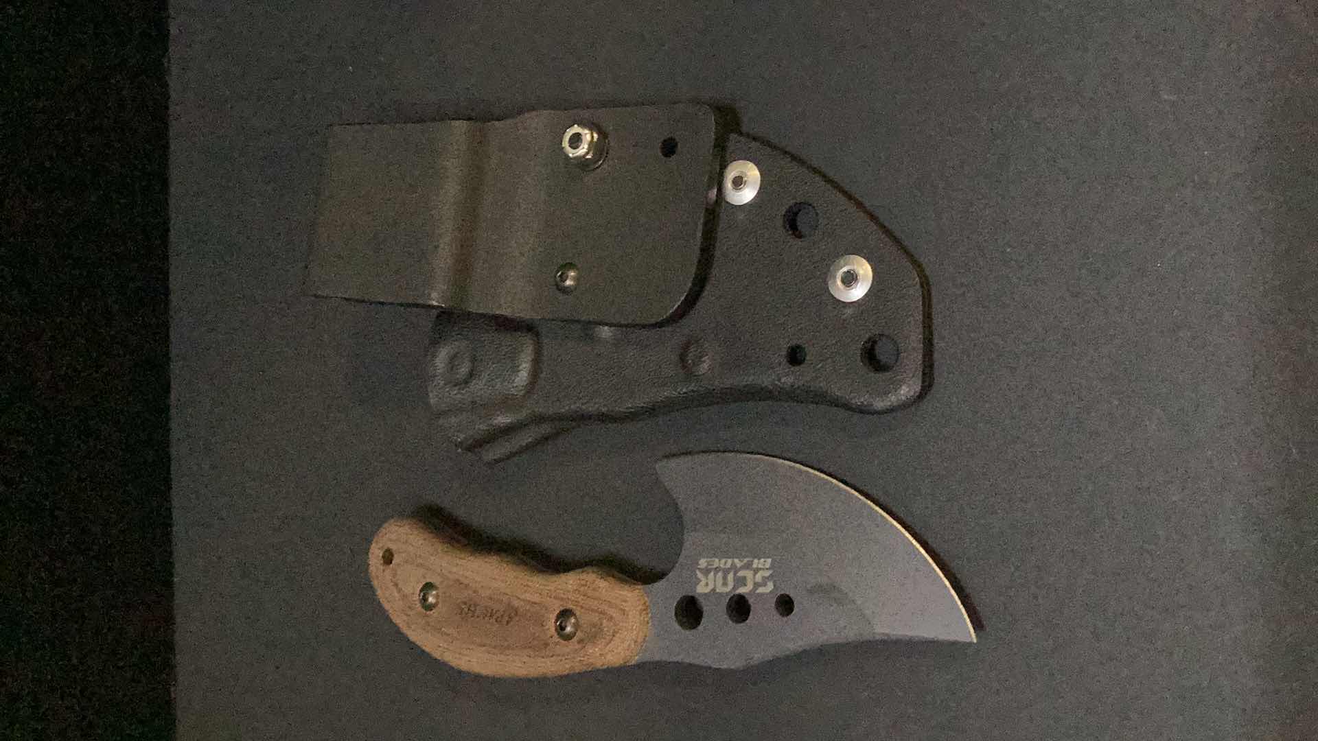 Photo 3 of SCAR BLADE 7” APACHE KNIFE