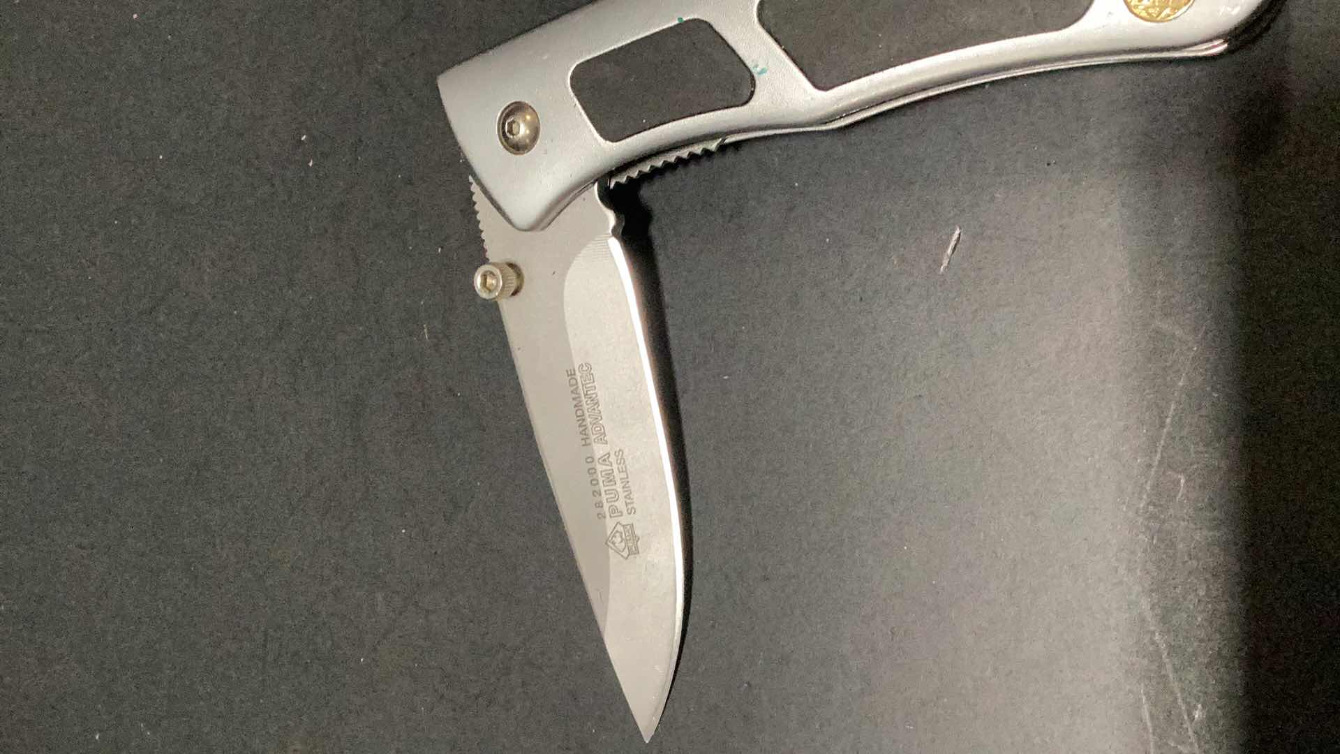 Photo 2 of PUMA GERMANY ADVANTEC HANDMADE 7” POCKET KNIFE