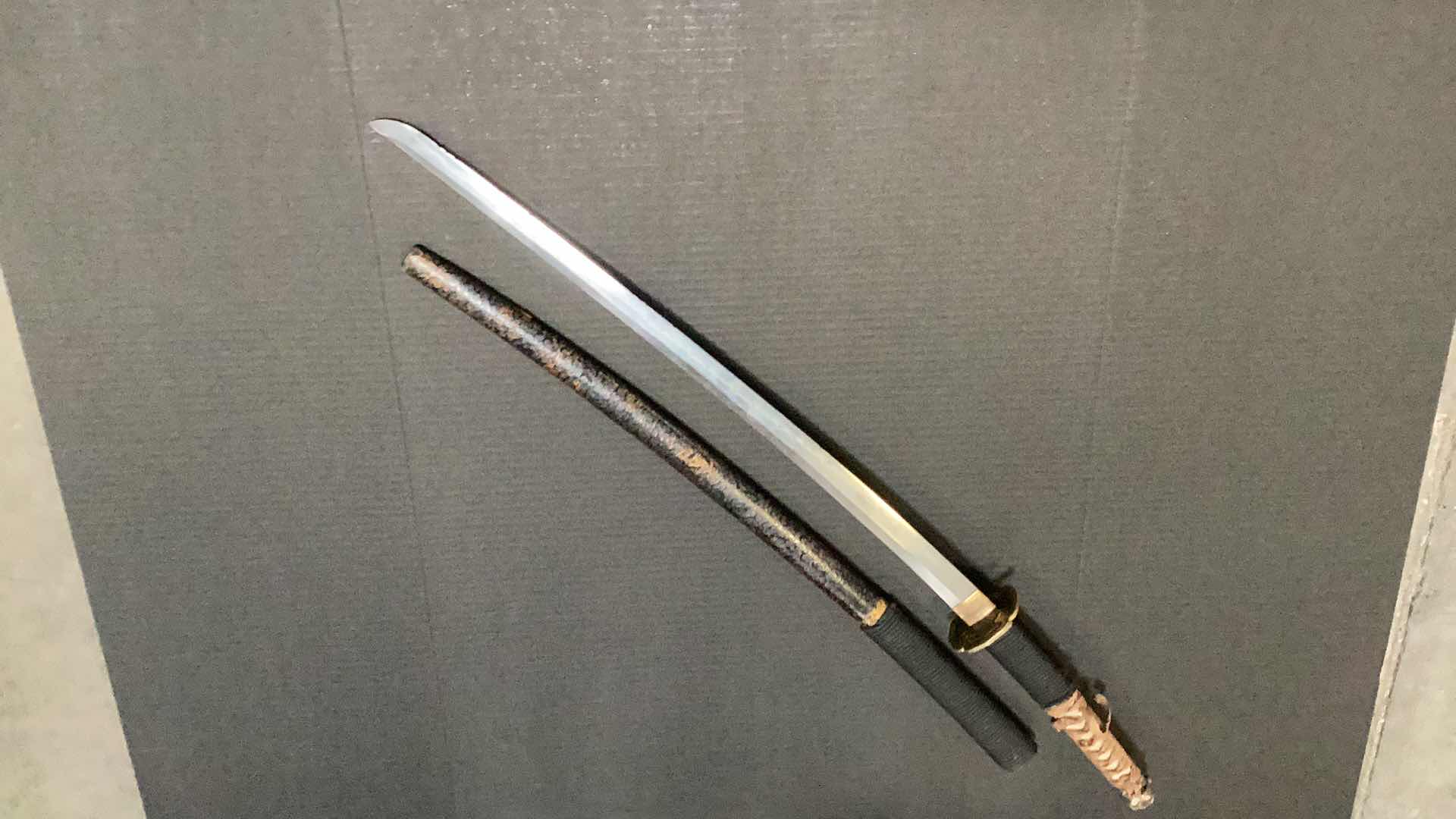 Photo 4 of SAMURAI SWORD 40” LONG