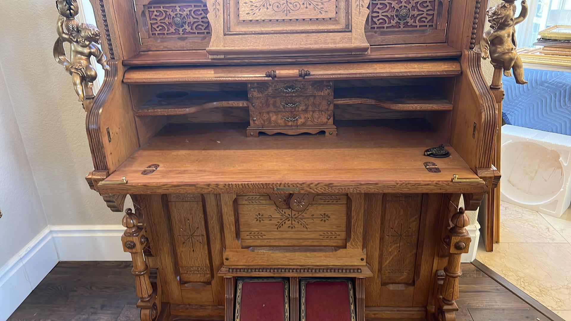 Photo 14 of ANTIQUE OAK PUMP ORGAN W GOLD CHERUB LIGHTS REPURPOSED TO DESK 44” x 24 H48”