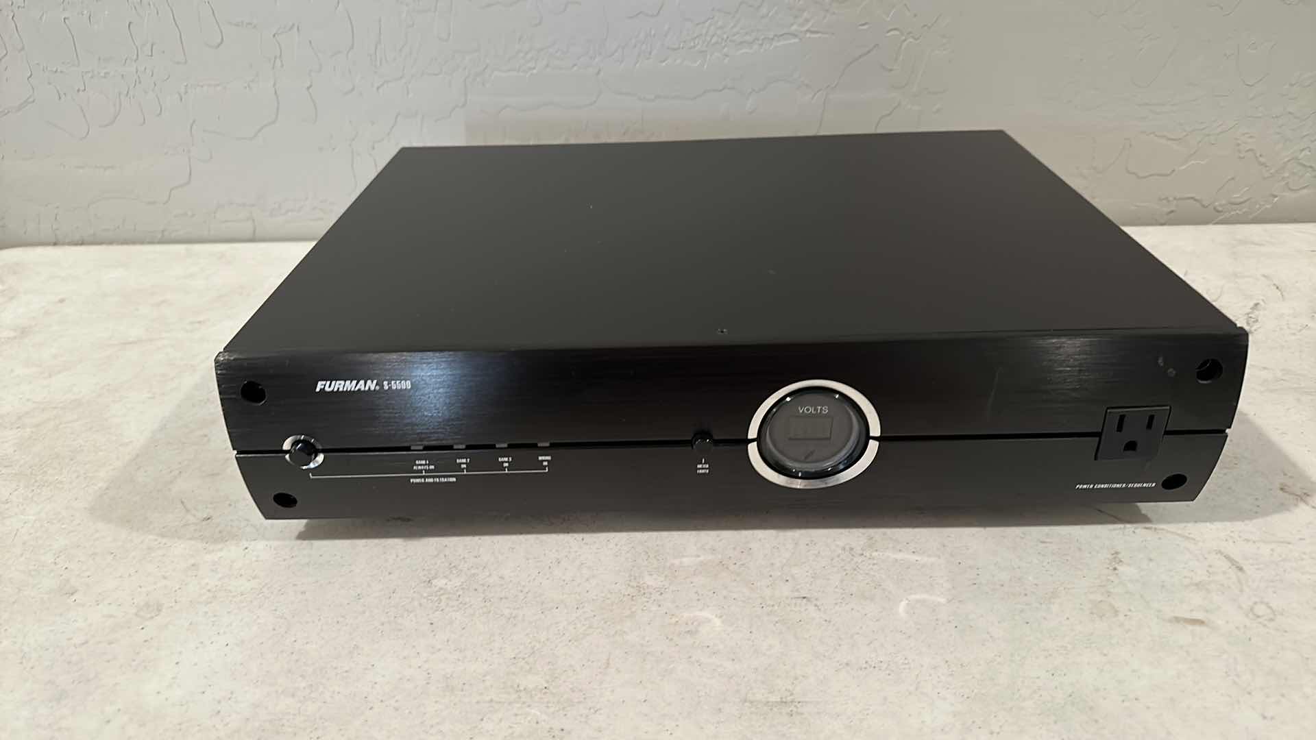 Photo 1 of FURMAN S5500