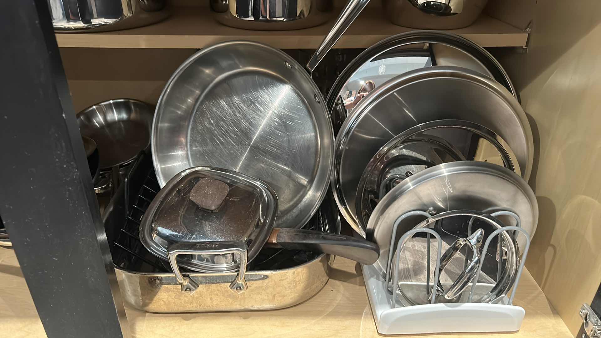 Photo 4 of ENTIRE CABINET OF POTS AND PANS