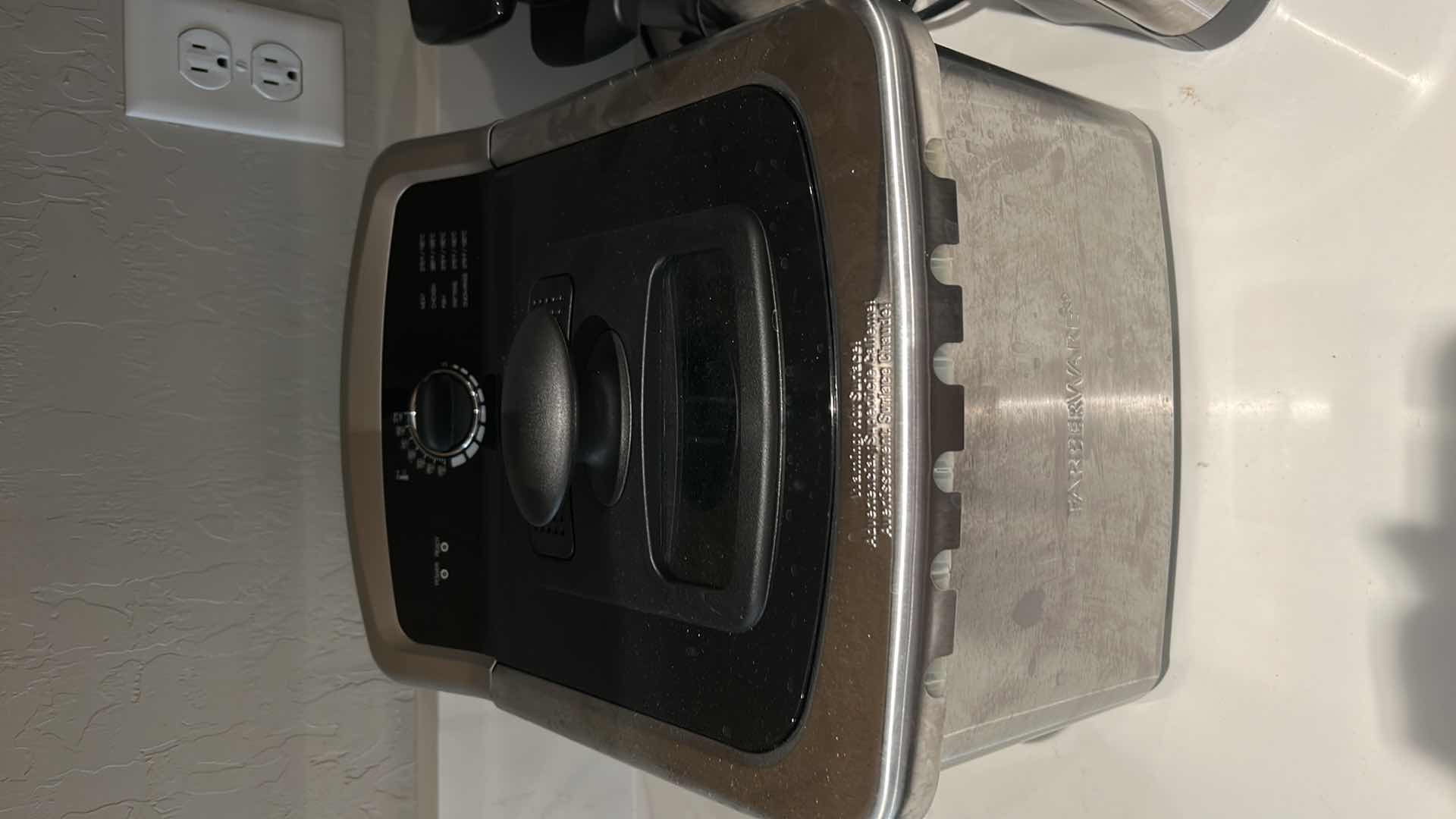 Photo 2 of  3 KITCHEN APPLIANCES - AIR FRYER, CAN OPENER, CROCK POT