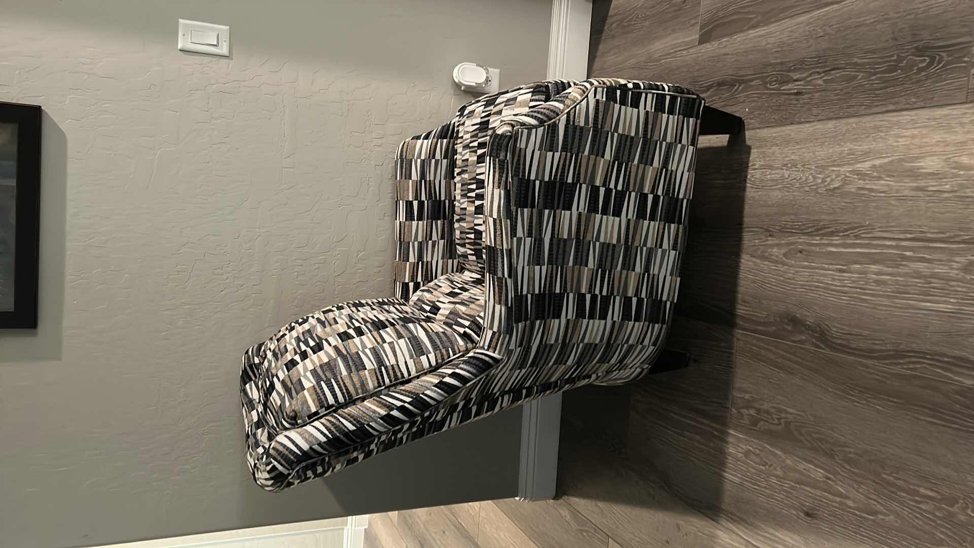 Photo 3 of PLUSH ARM CHAIR 31” x 36” x H40”