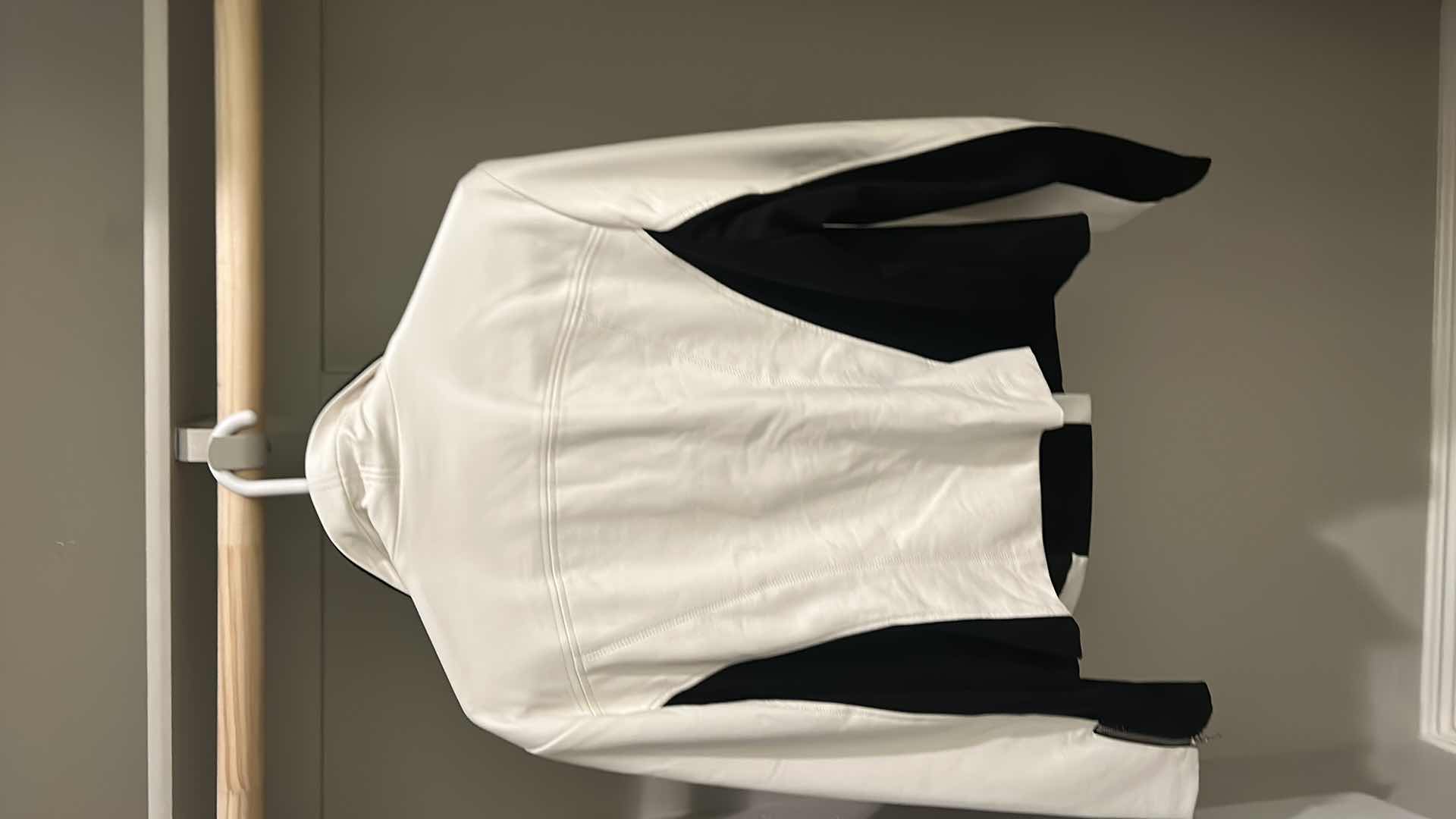 Photo 2 of INC INTERNATIONAL WOMENSWEAR BLACK AND WHITE JACKET SIZE XL