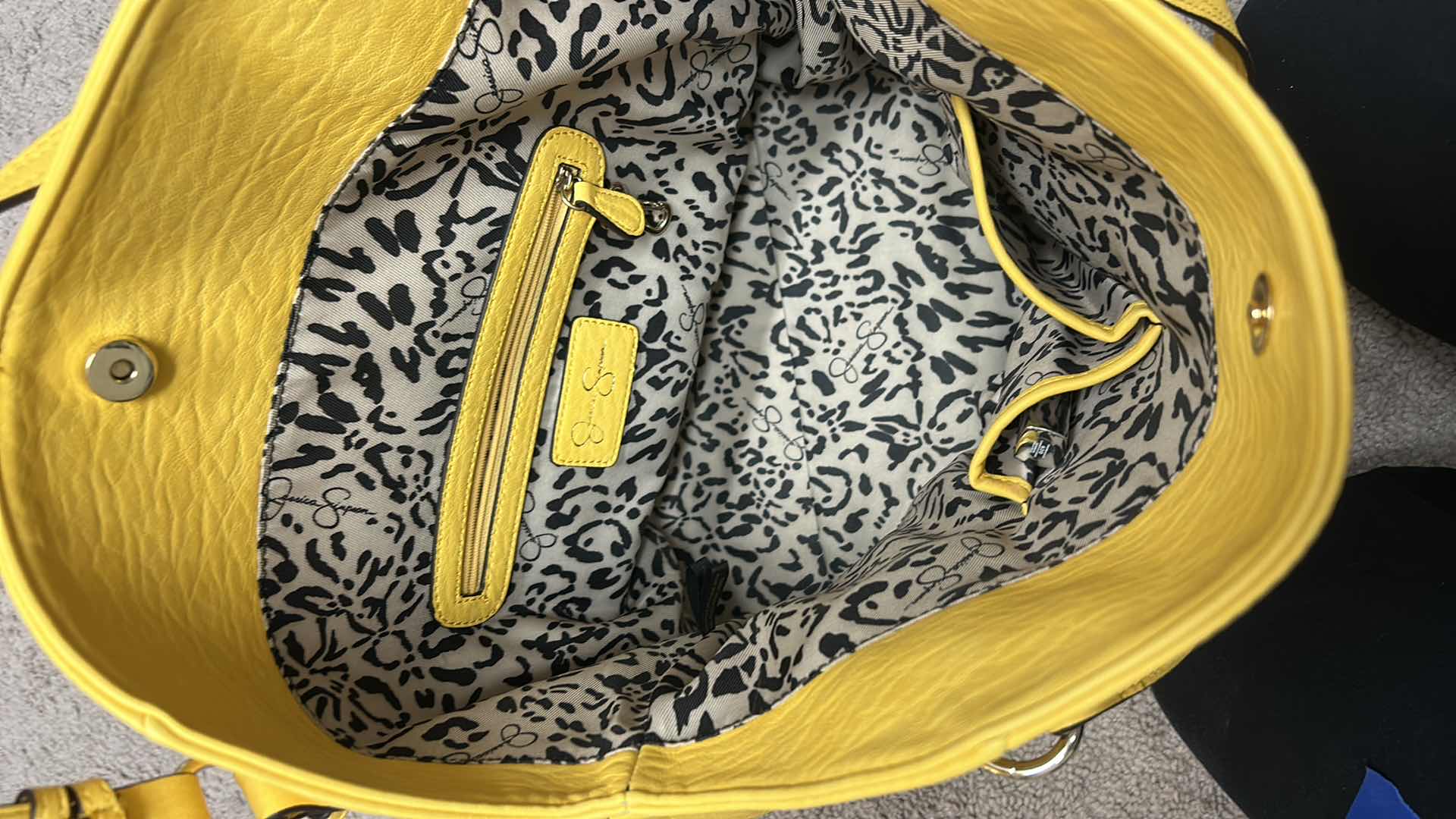 Photo 4 of BRIGHT YELLOW JESSICA SIMPSON TOTE