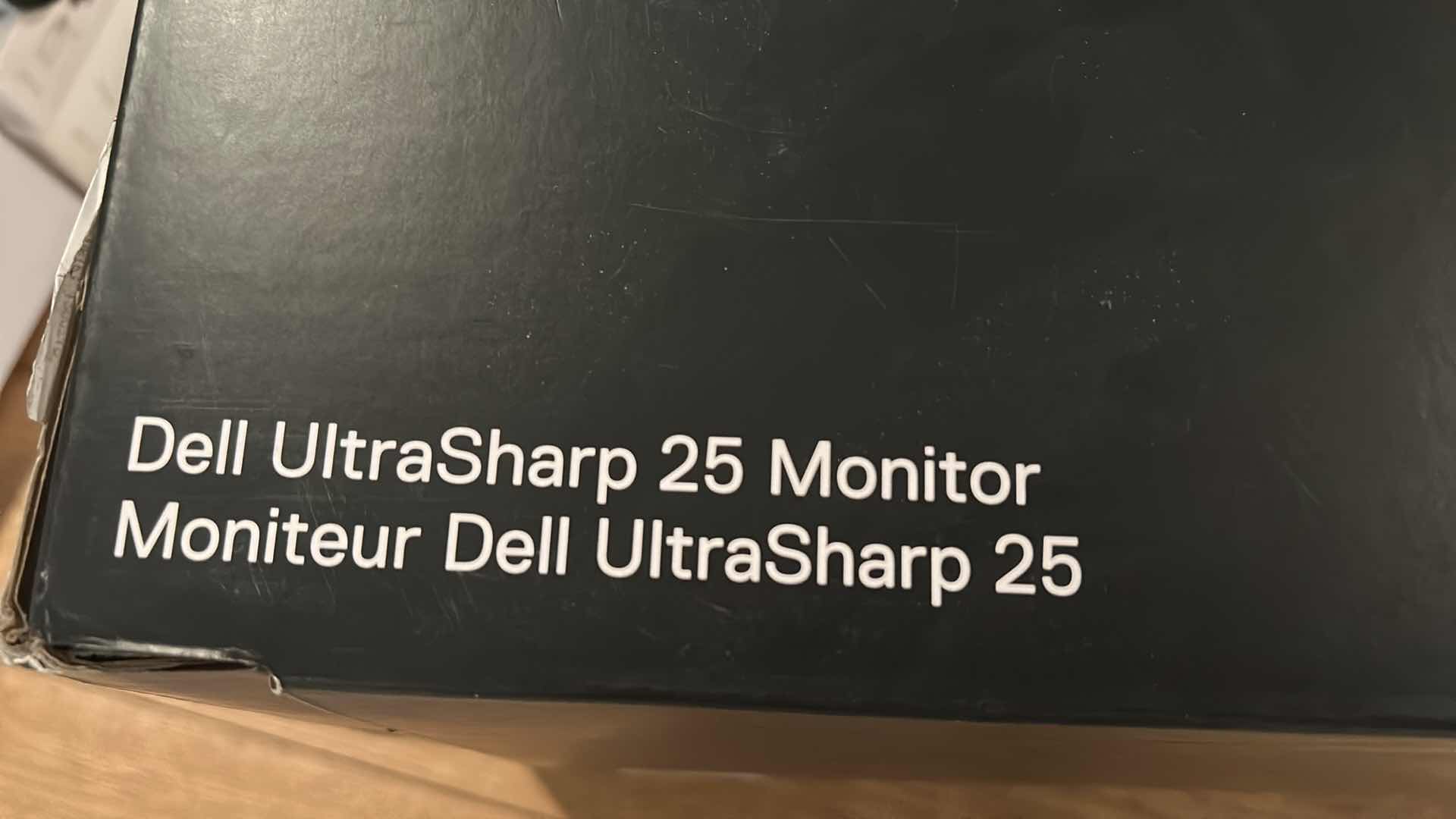 Photo 2 of NEW IN BOX DELL ULTRASHARP 25 MONITOR