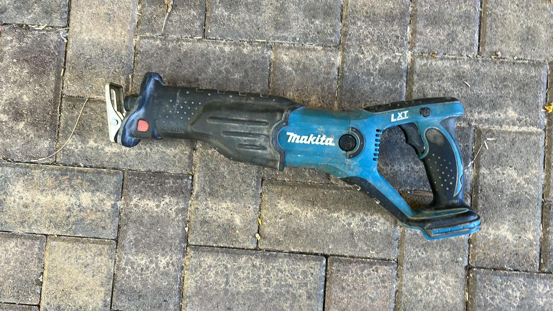 Photo 2 of MAKITA TOOL BJR181