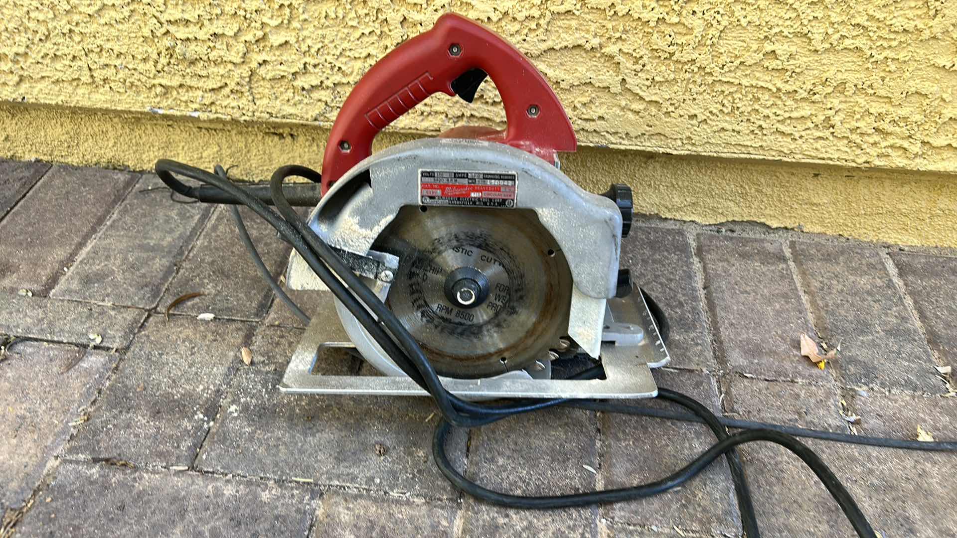 Photo 6 of MILWAUKEE CIRCULAR SAW