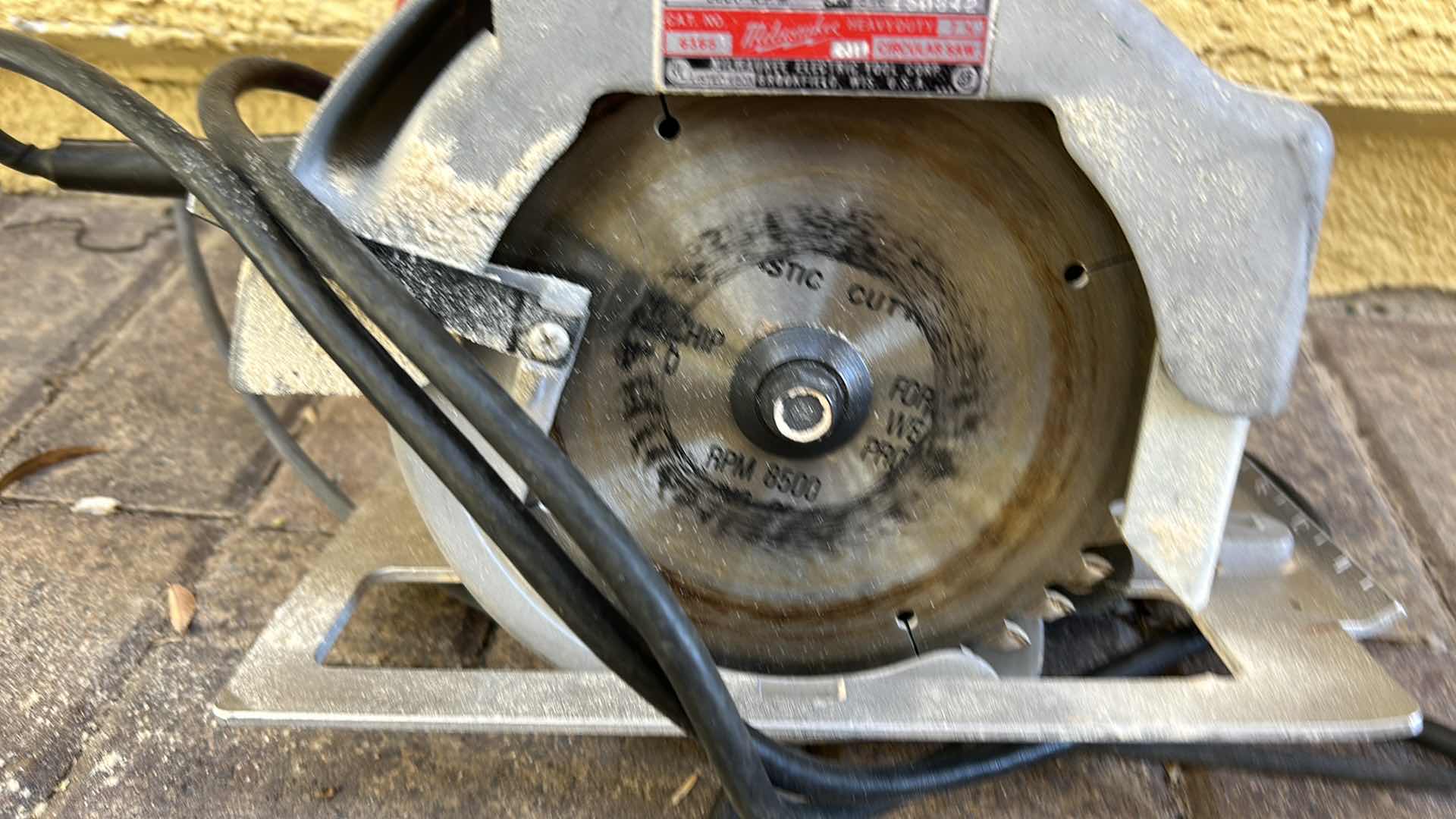 Photo 4 of MILWAUKEE CIRCULAR SAW