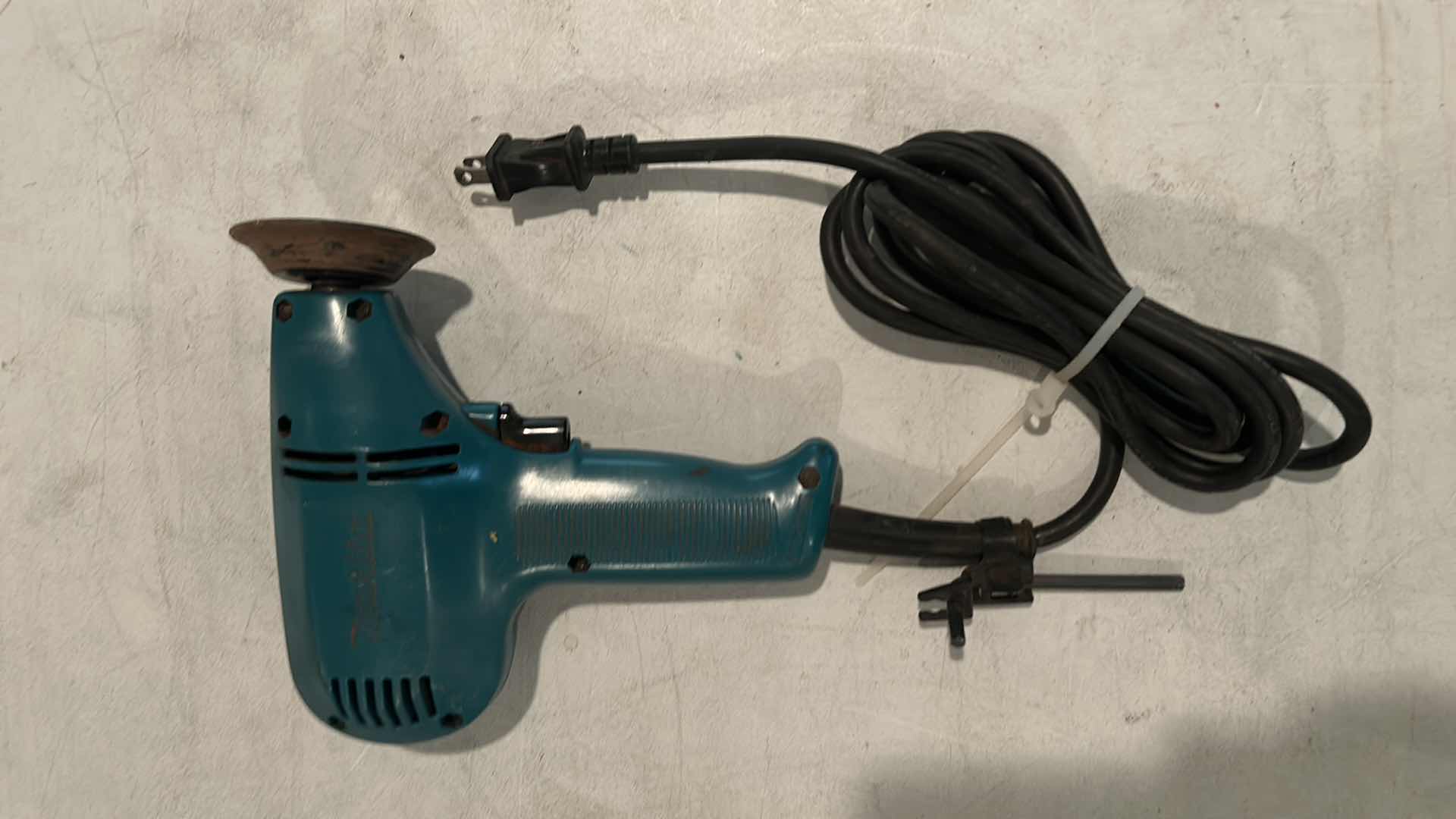 Photo 3 of MAKITA SANDER