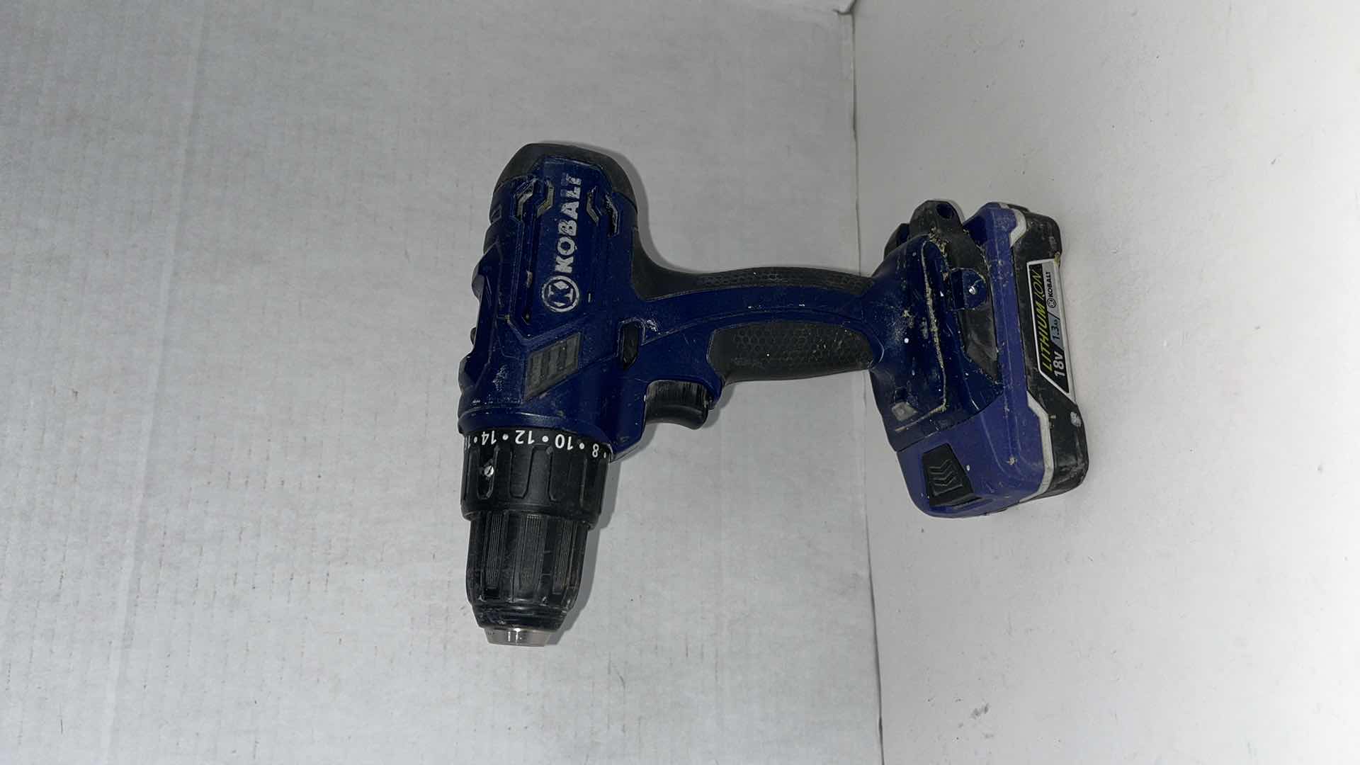 Photo 4 of DRILL KOBALT LITHIUM 18VOLT