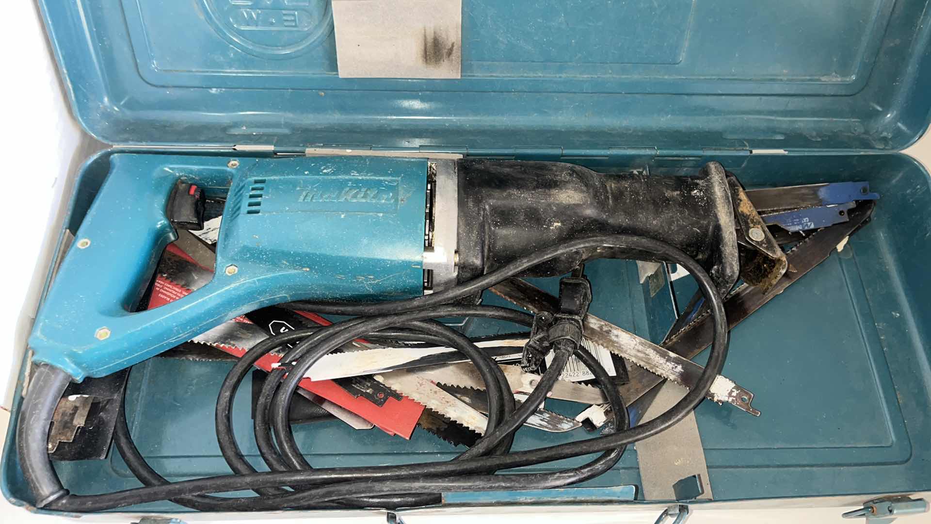 Photo 3 of MAKITA POWER SAW