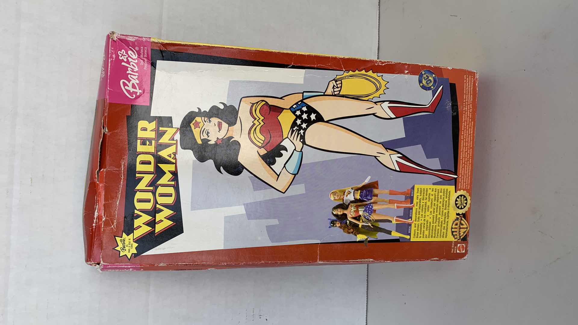 Photo 2 of BARBUE WONDER WOMAN DOLL