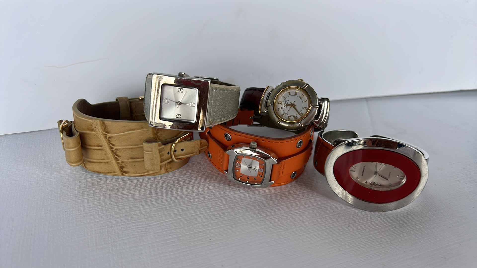 Photo 5 of 4 LADIES WATCHES, 5 BANDS