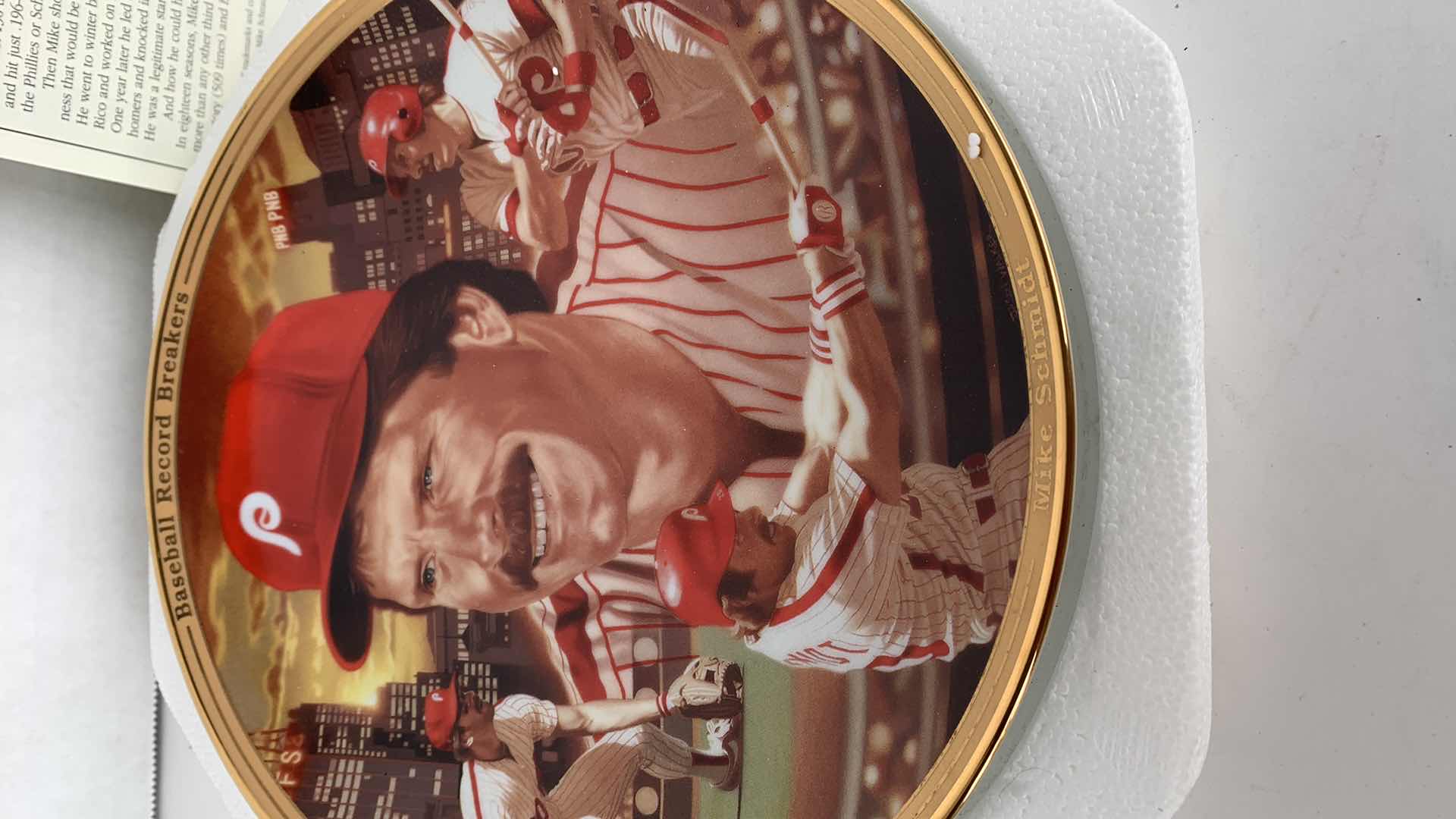 Photo 2 of BRADFORD EXCHANGE MIKE SCHMIDT PLATE