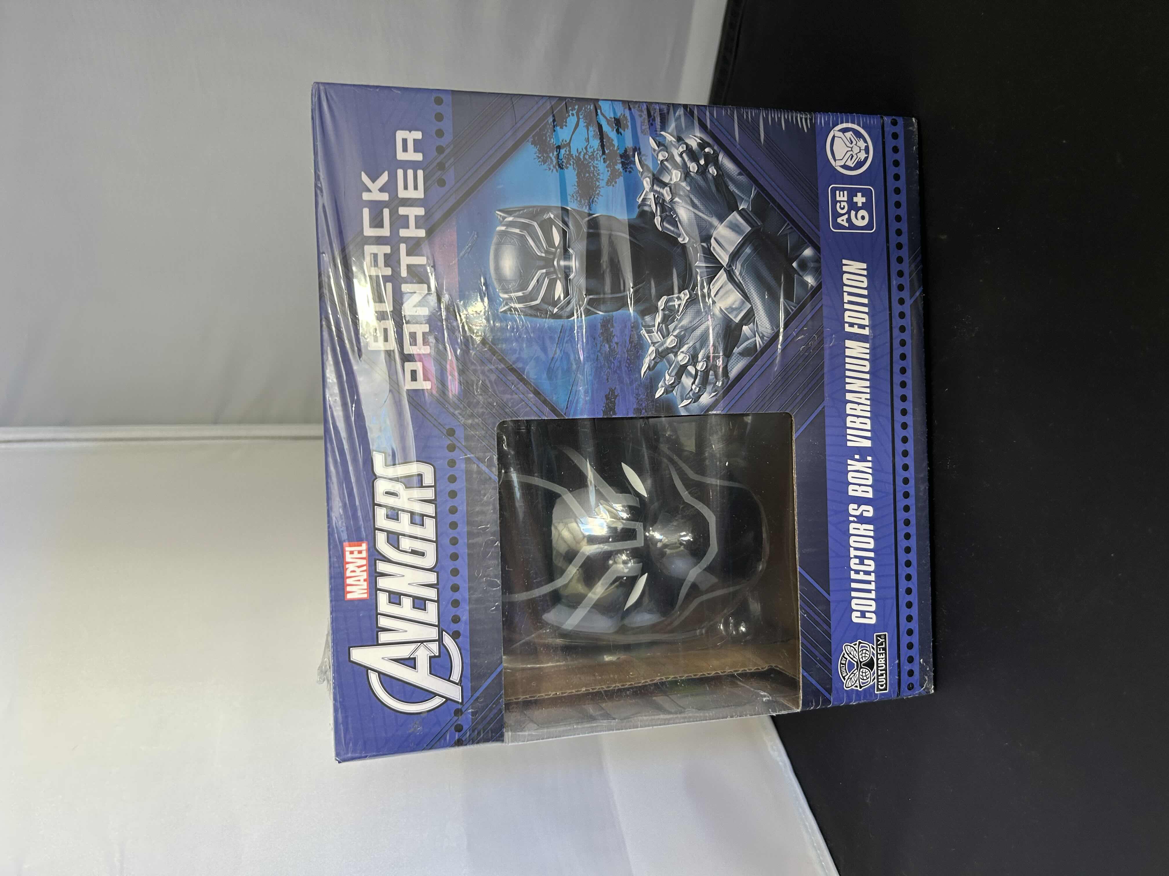 Photo 1 of BRAND NEW - MARVEL AVENGERS BLACK PANTHER COLLECTOR’S BOX: VIBRANIUM EDITION