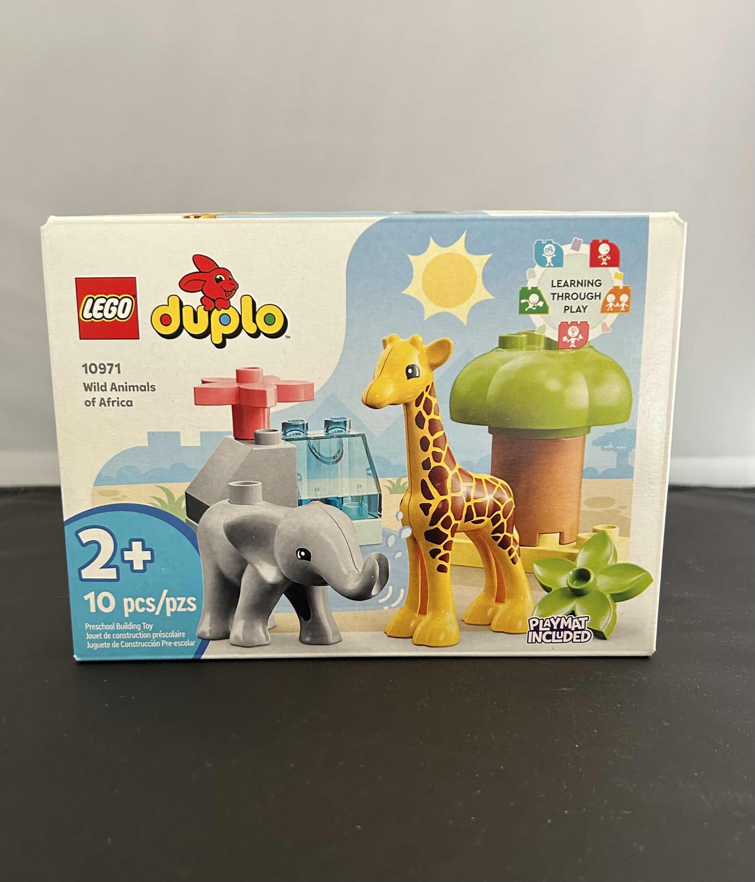 Photo 2 of 4 - BRAND NEW LEGO DUPLO WILD ANIMALS OF AFRICA