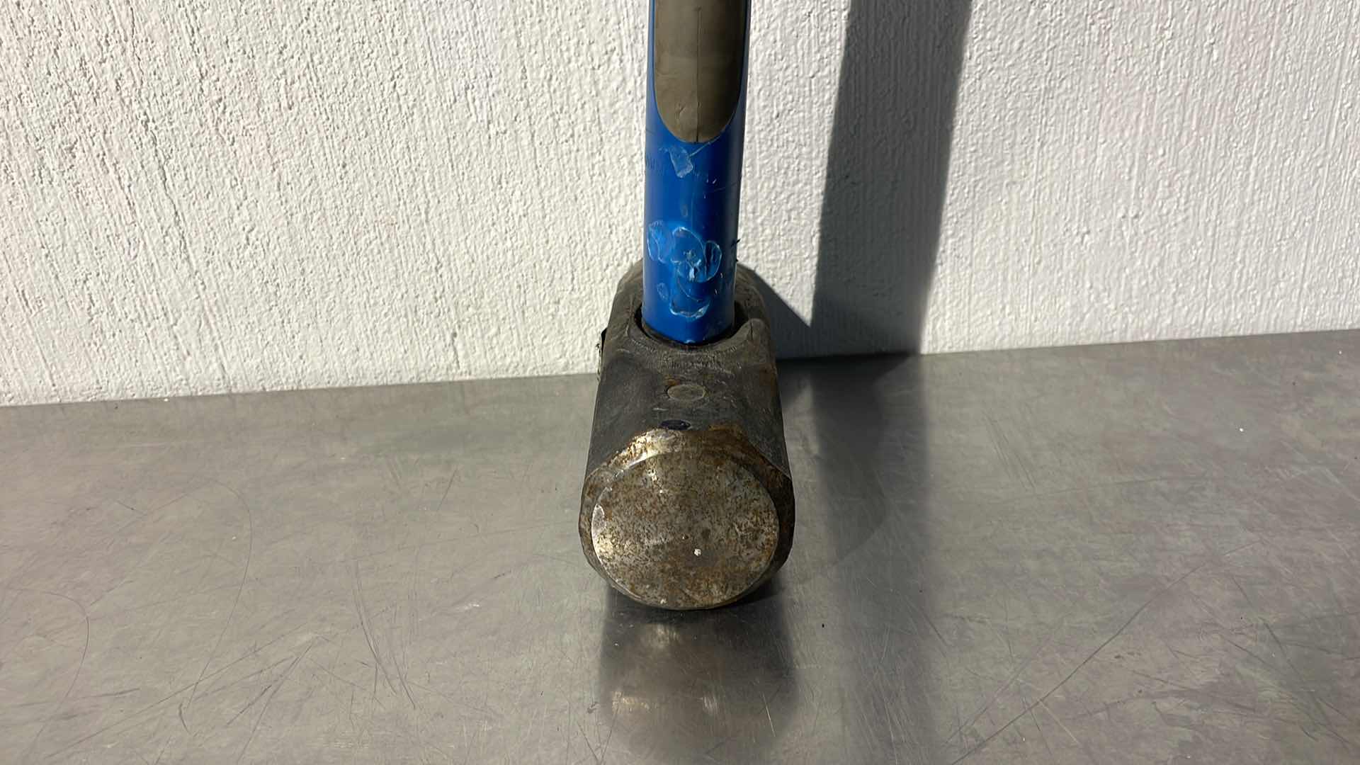 Photo 4 of JACKSON 10LB SLEDGEHAMMER FIBERGLASS HANDLE USED