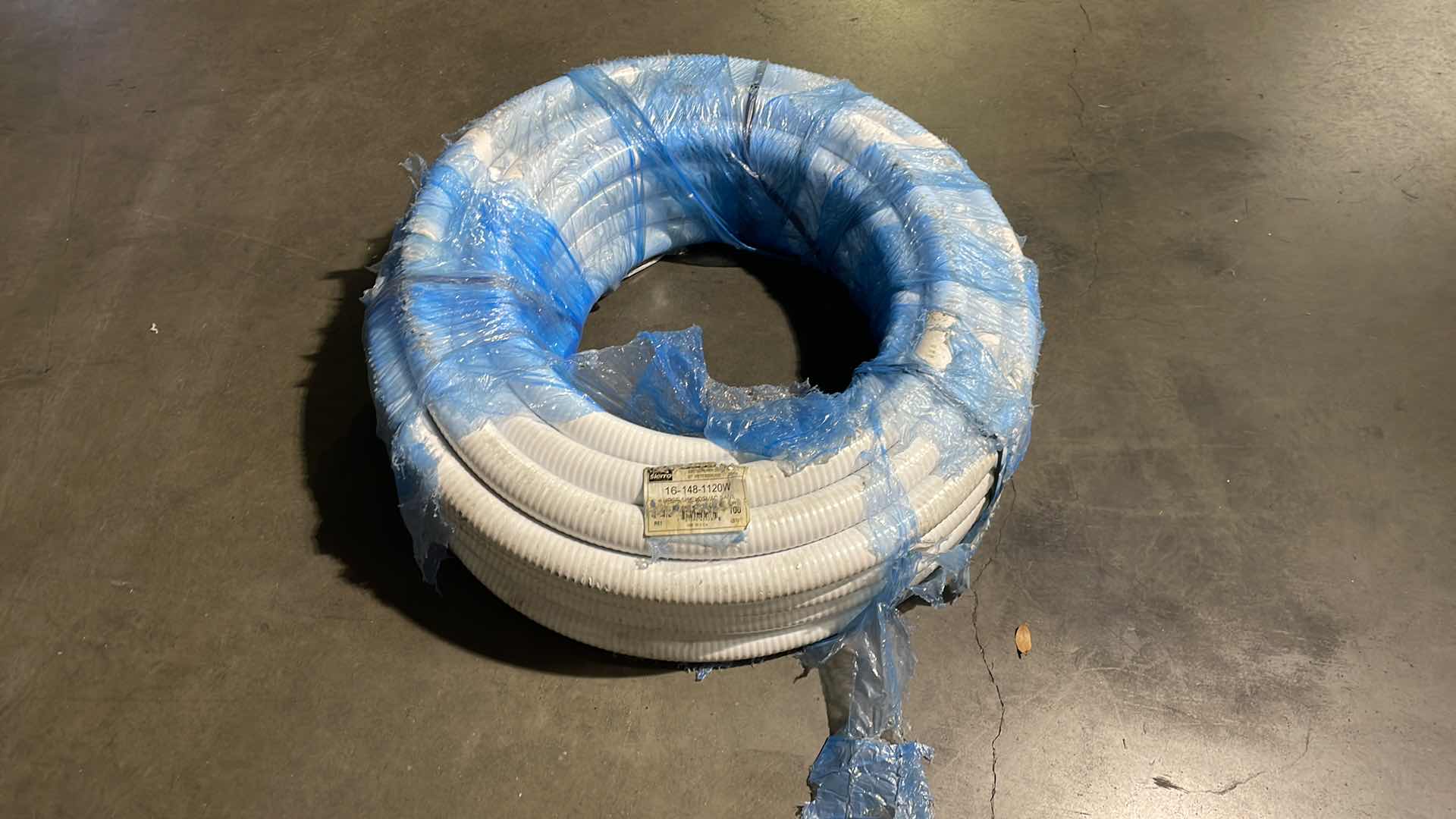 Photo 1 of SIERRA MARINE SHIELDS VAC EXTRA HEAVY-DUTY FDA GRADE HOSES 16-148-1120W