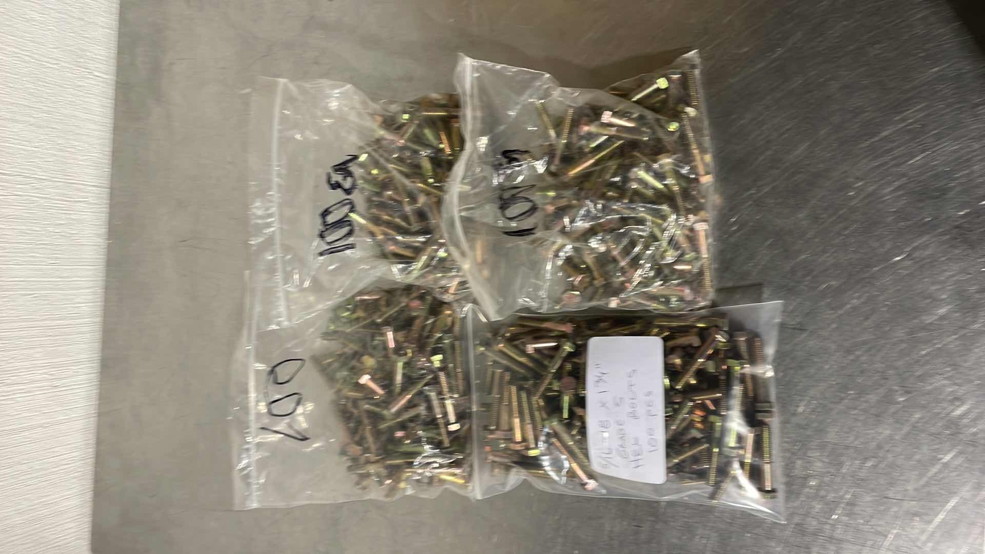 Photo 1 of 5/16-18 X 1-3/4" GRADE 5 HEX BOLTS 400 pcs