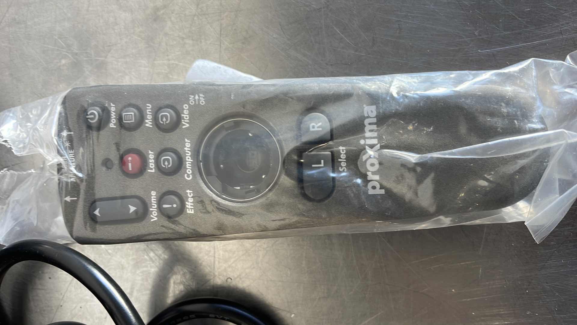 Photo 3 of PROXIMA DP1000 X PROJECTOR REMOTE BROKEN