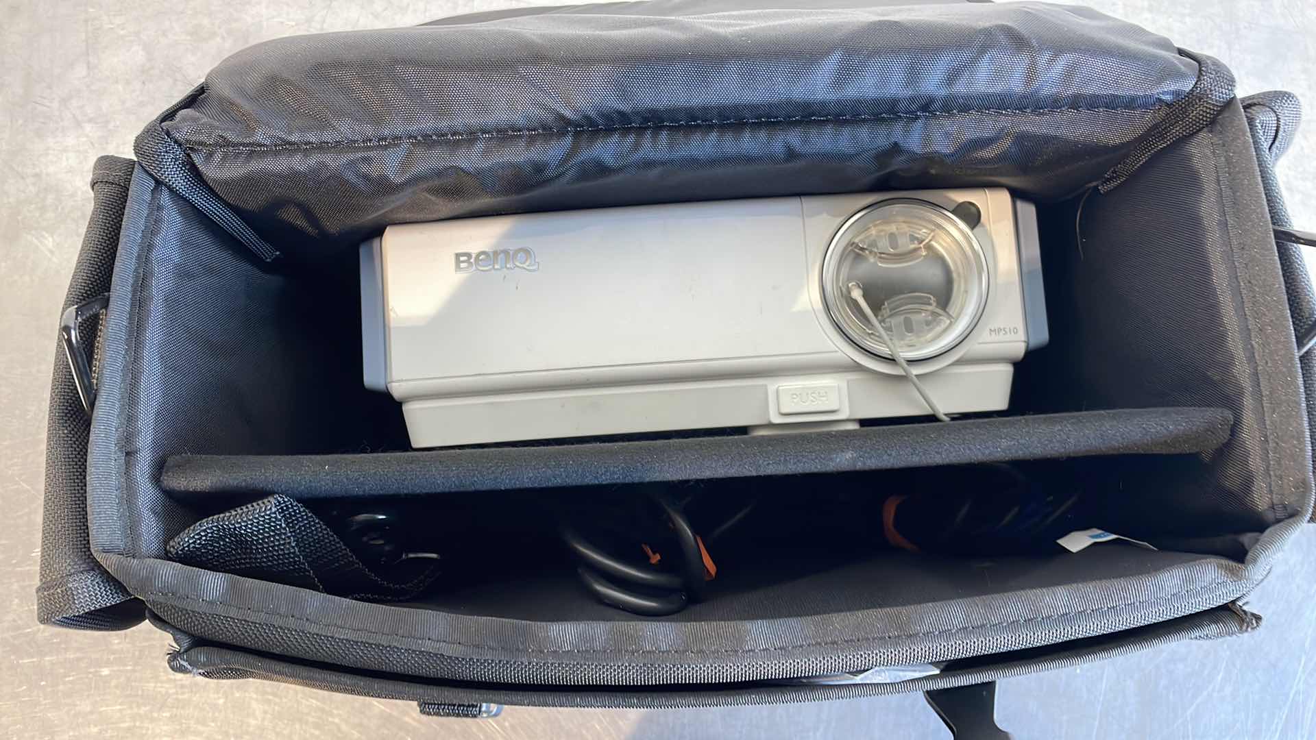 Photo 6 of BENQ MP510 DIGITAL PROJECTOR WITH CASE