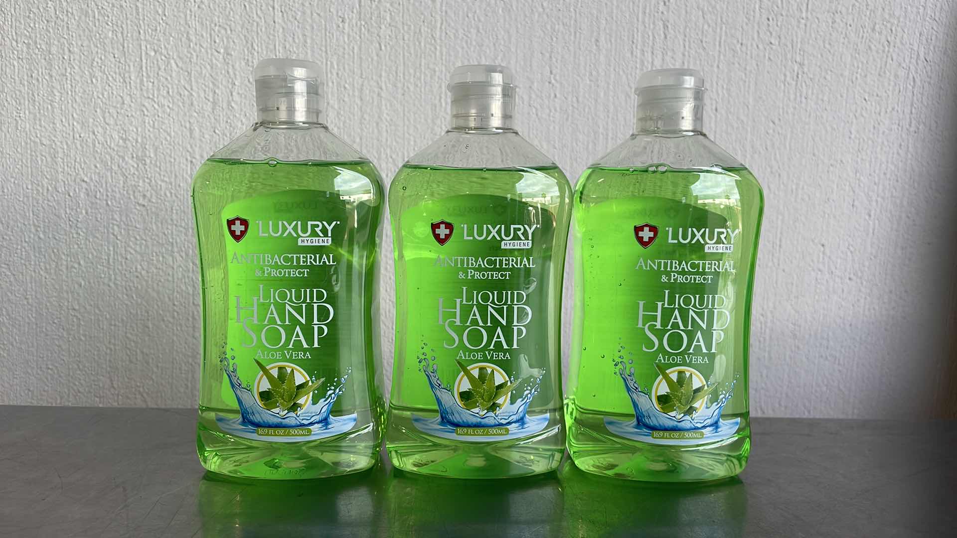 Photo 1 of LUXURY HYGIENE ALOE VERA LIQUID HAND SOAP 3-16.9oz BOTTLES