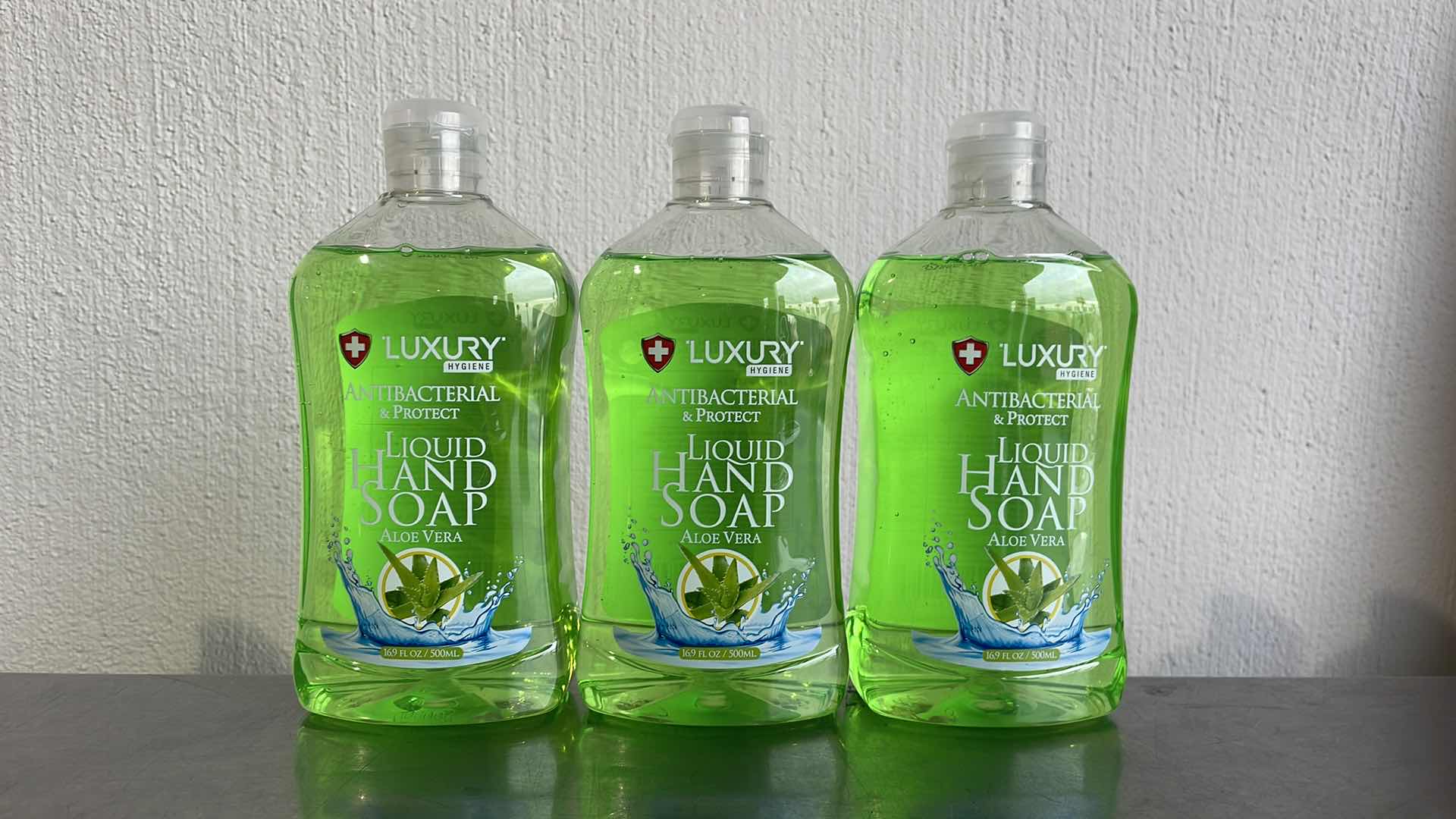 Photo 1 of LUXURY HYGIENE ALOE VERA LIQUID HAND SOAP 3-16.9oz BOTTLES