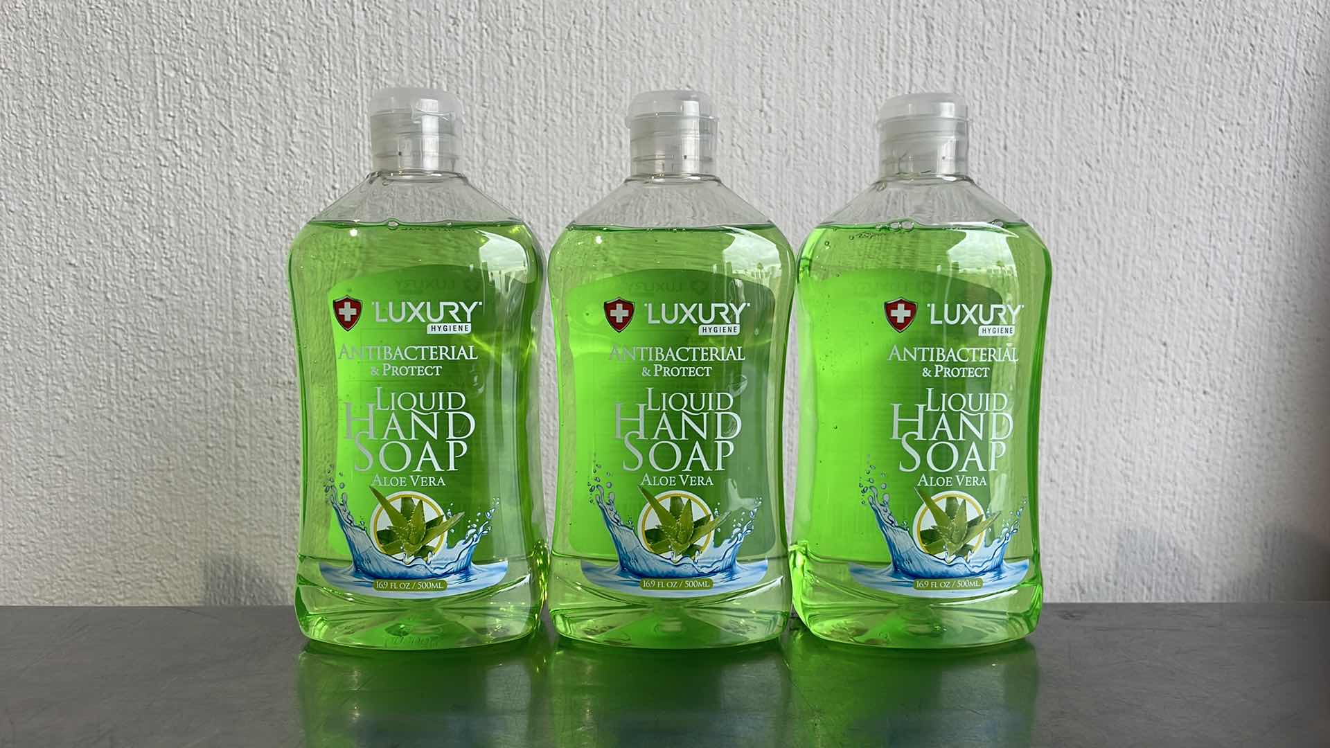 Photo 1 of LUXURY HYGIENE ALOE VERA LIQUID HAND SOAP 3-16.9oz BOTTLES