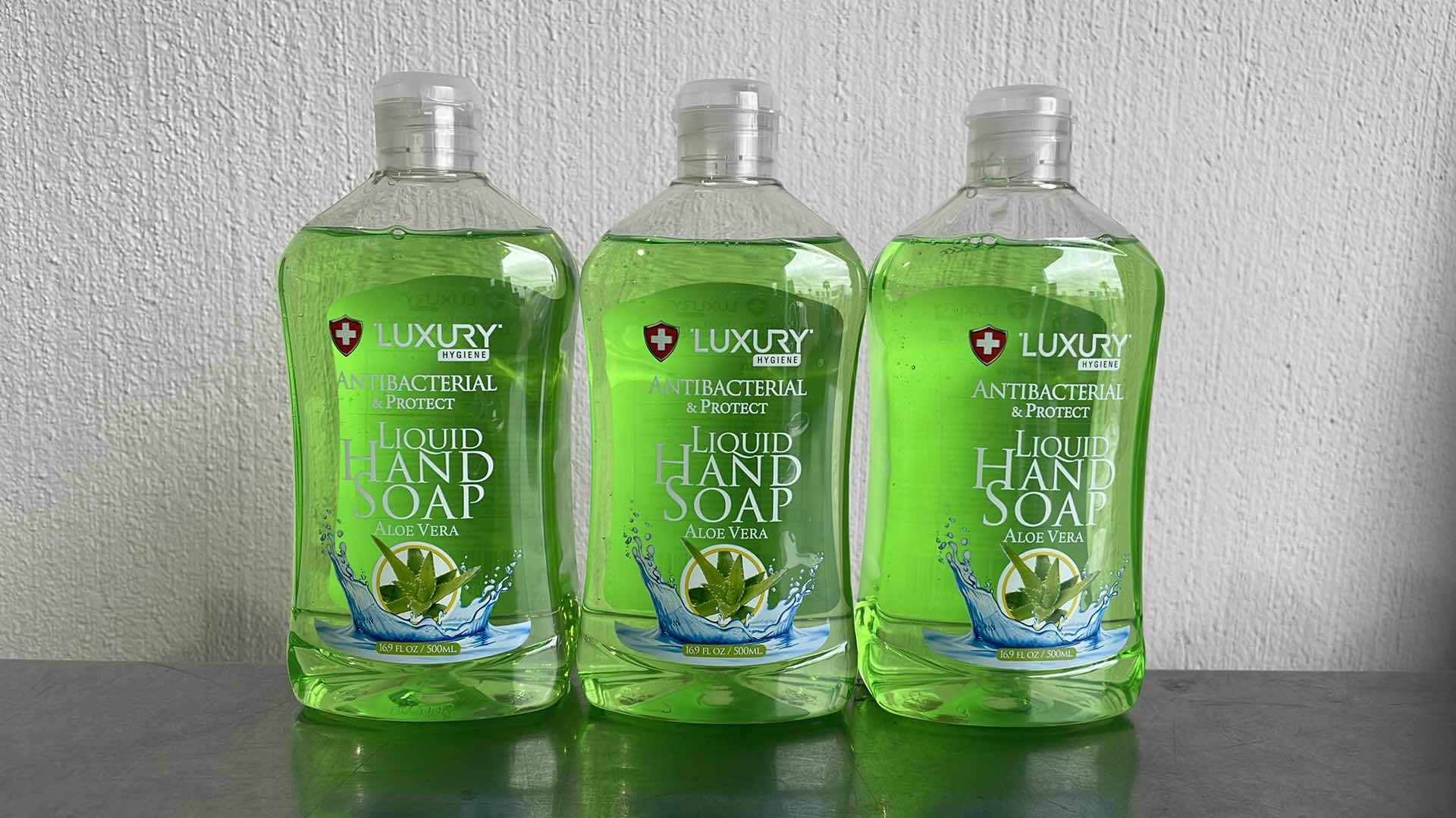 Photo 1 of LUXURY HYGIENE ALOE VERA LIQUID HAND SOAP 3-16.9oz BOTTLES