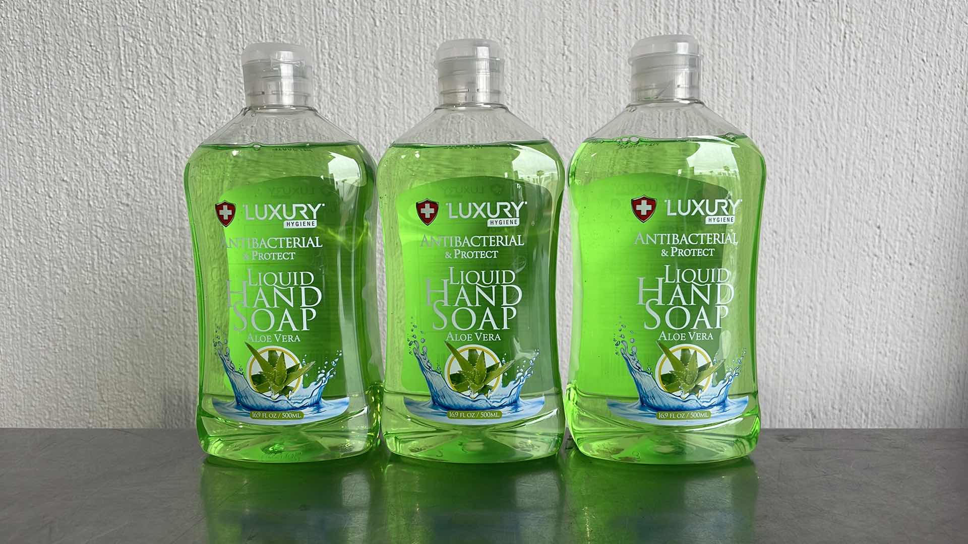 Photo 1 of LUXURY HYGIENE ALOE VERA LIQUID HAND SOAP 3-16.9oz BOTTLES