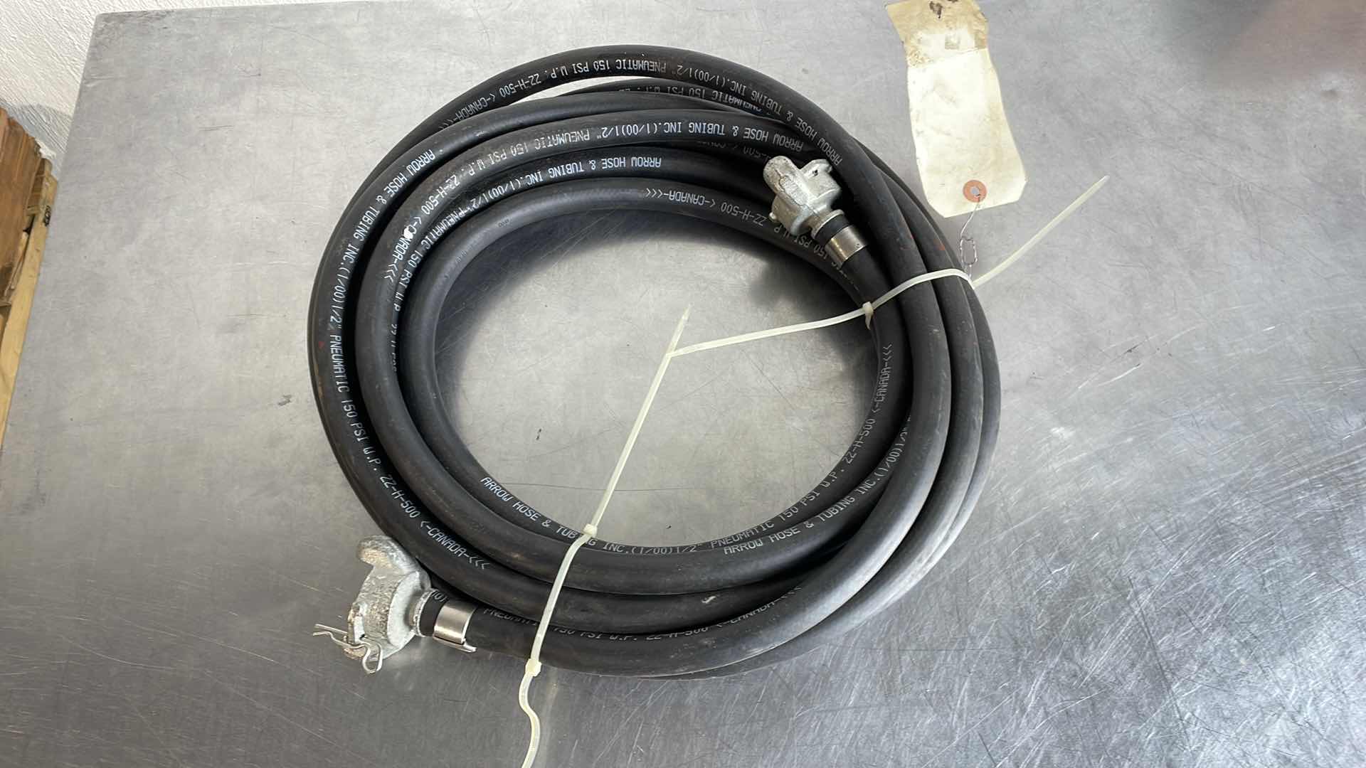 Photo 1 of 1/2” PNEUMATIC AIR HOSE WITH QUICK CONNECT FITTINGS 150PSI 25FT