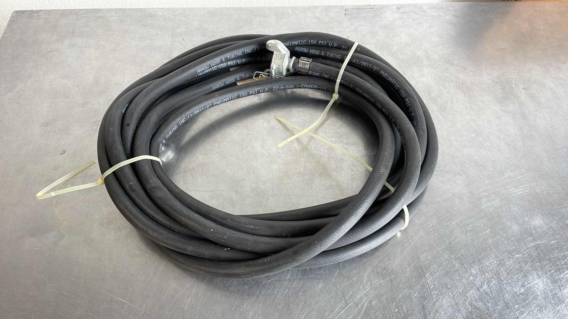 Photo 1 of 1/2” PNEUMATIC AIR HOSE WITH QUICK CONNECT FITTINGS 150PSI 25FT